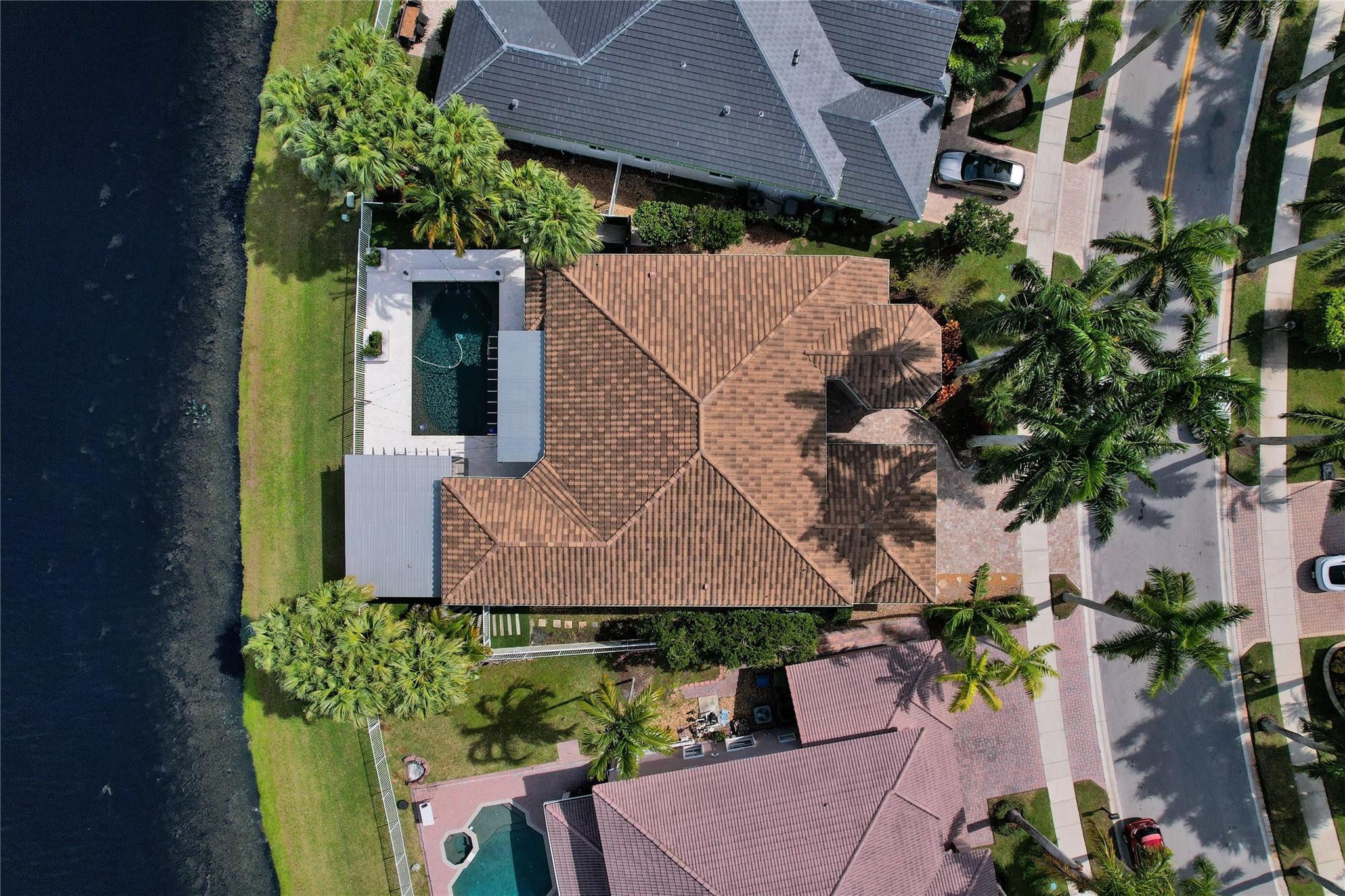 2414 Deer Creek Rd
