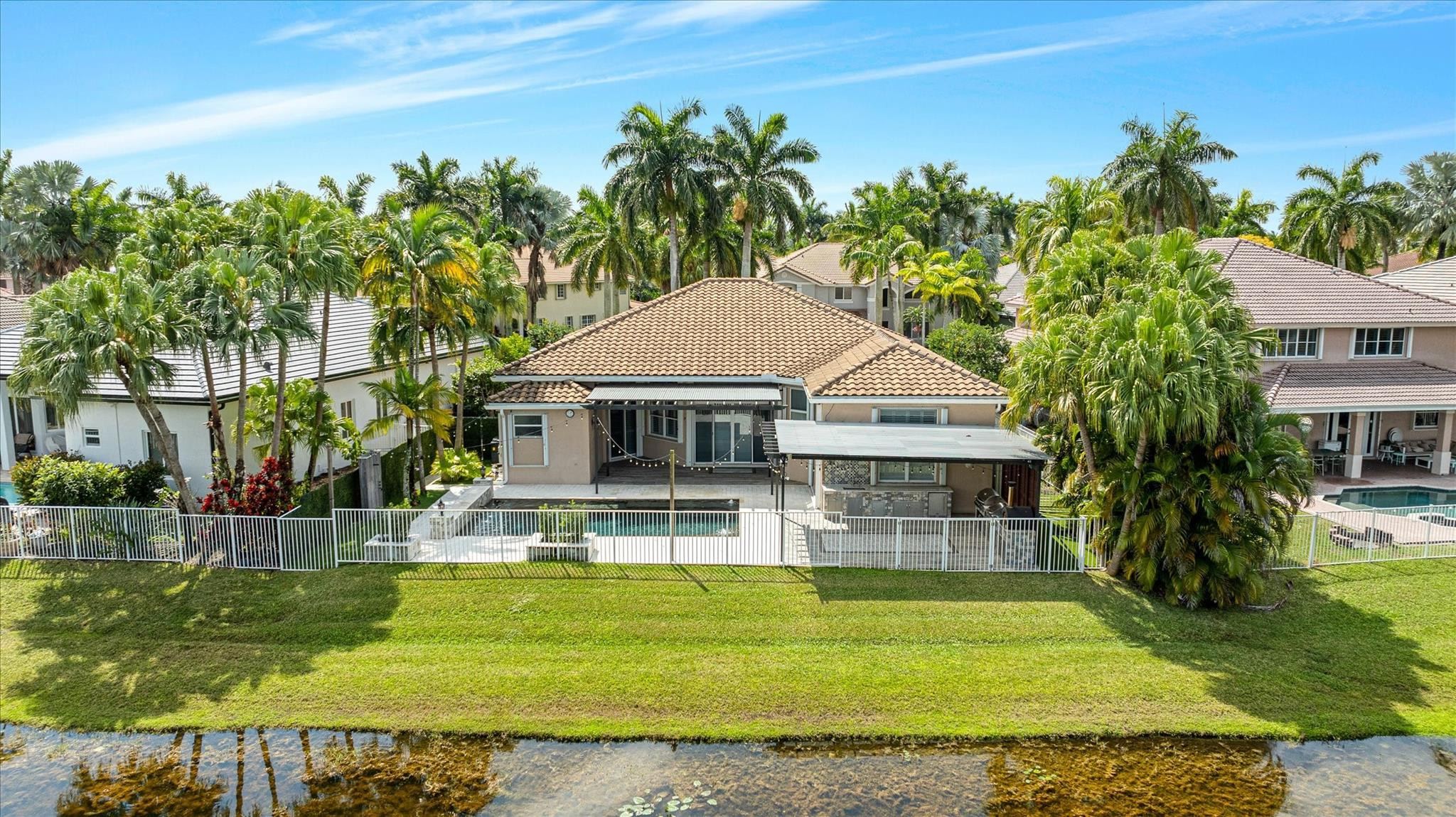 2414 Deer Creek Rd