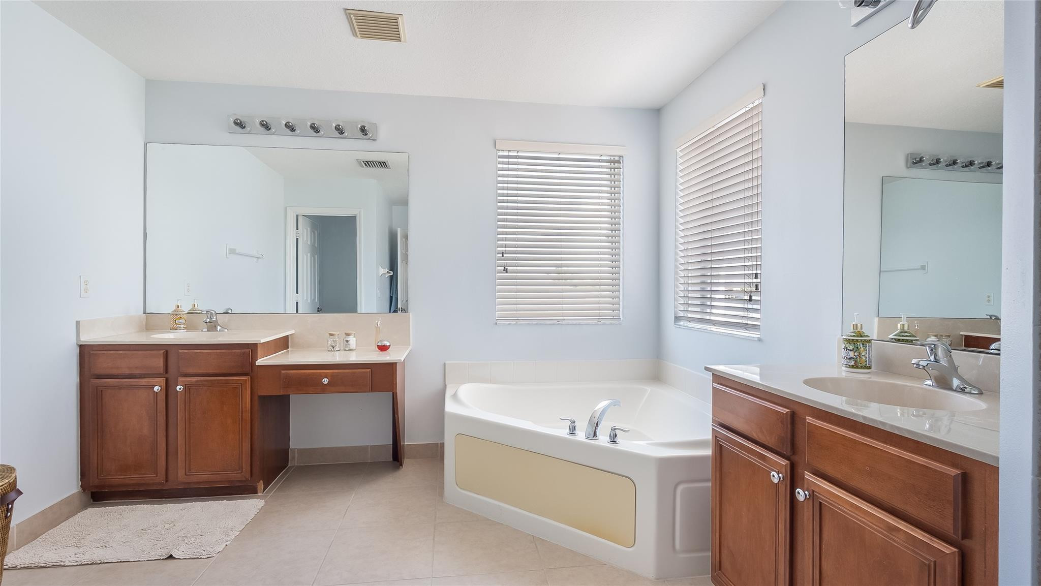 19470 Stonebrook Street