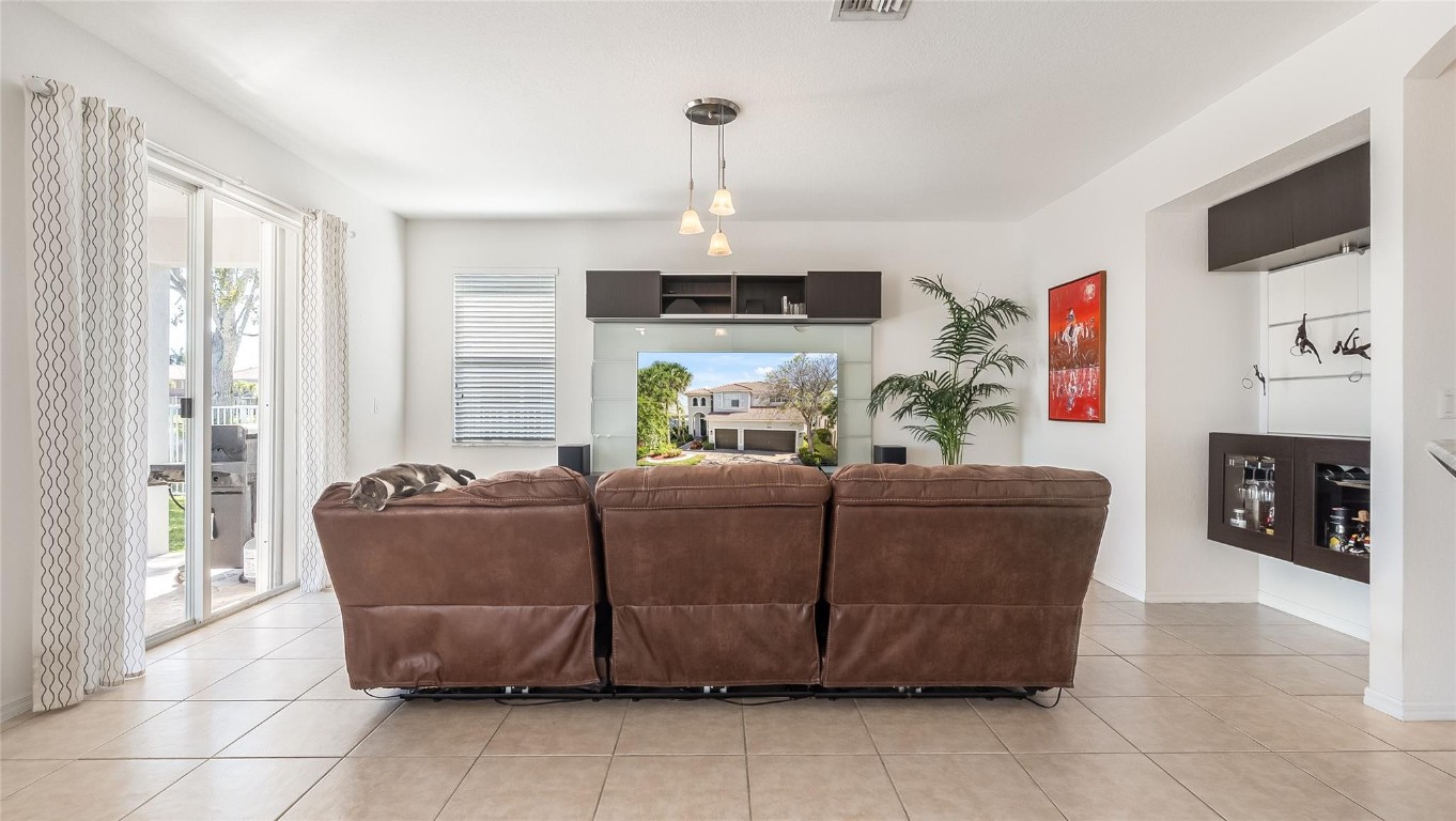 19470 Stonebrook Street