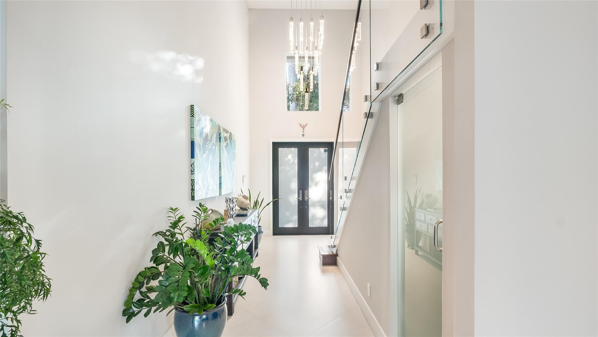 1308 Chenille Cir