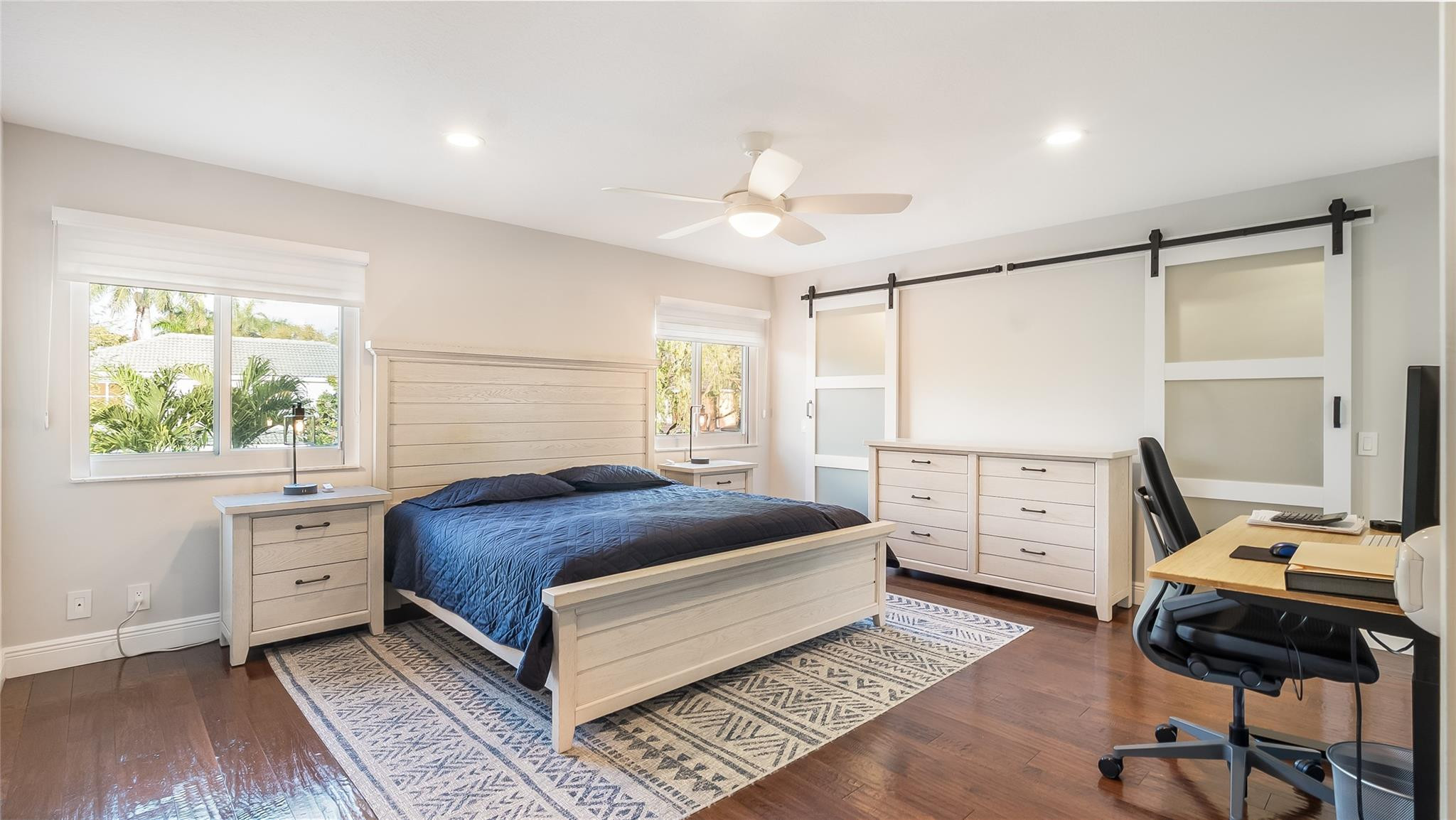 1308 Chenille Cir