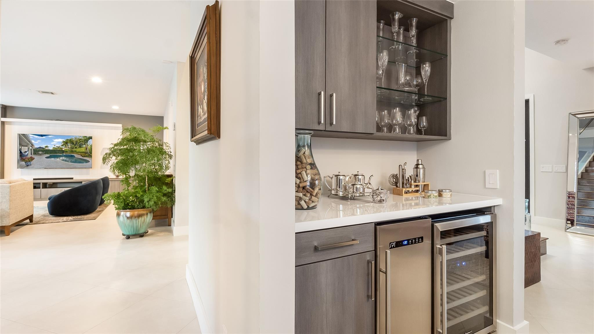 1308 Chenille Cir