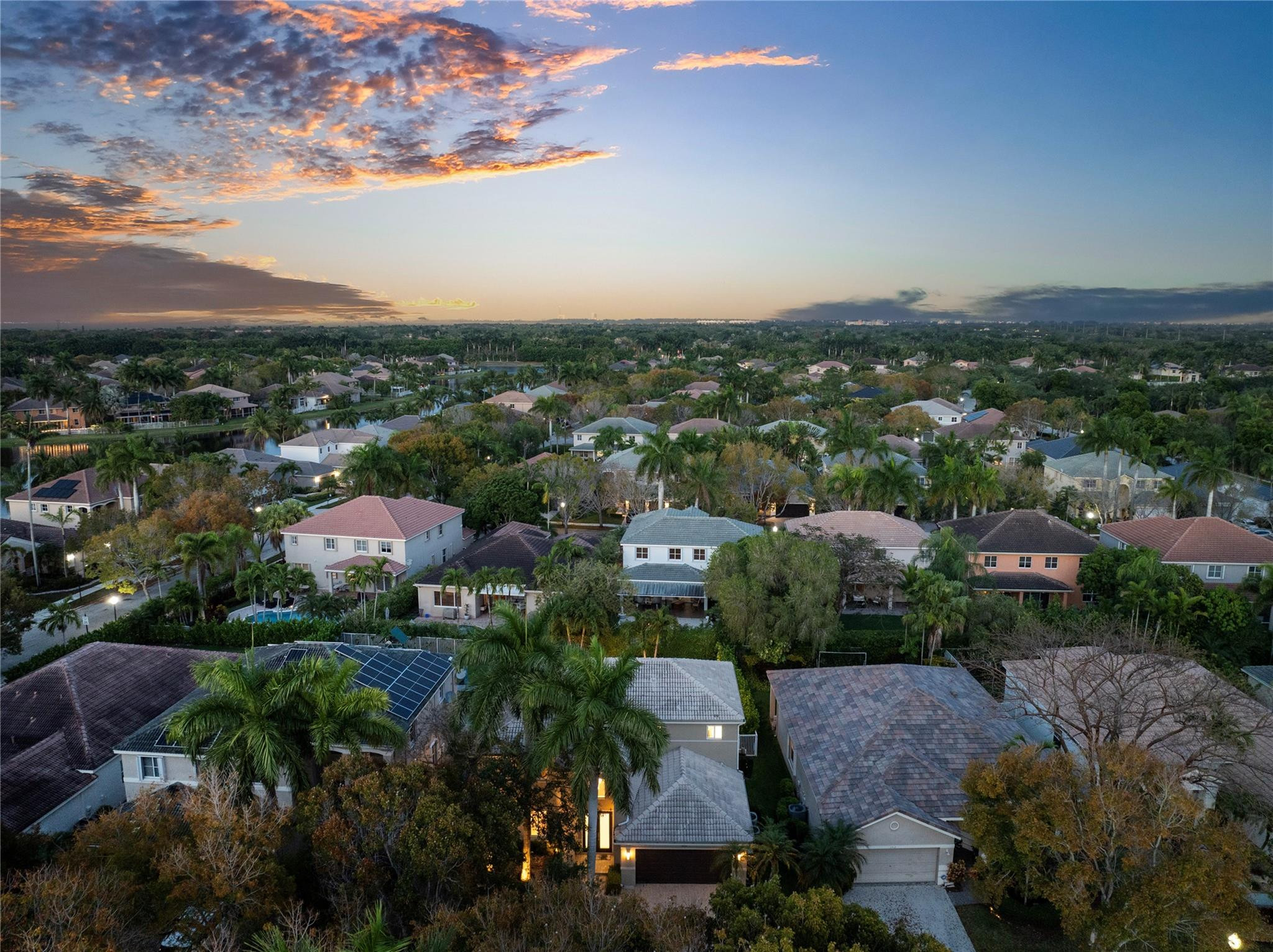 1308 Chenille Cir