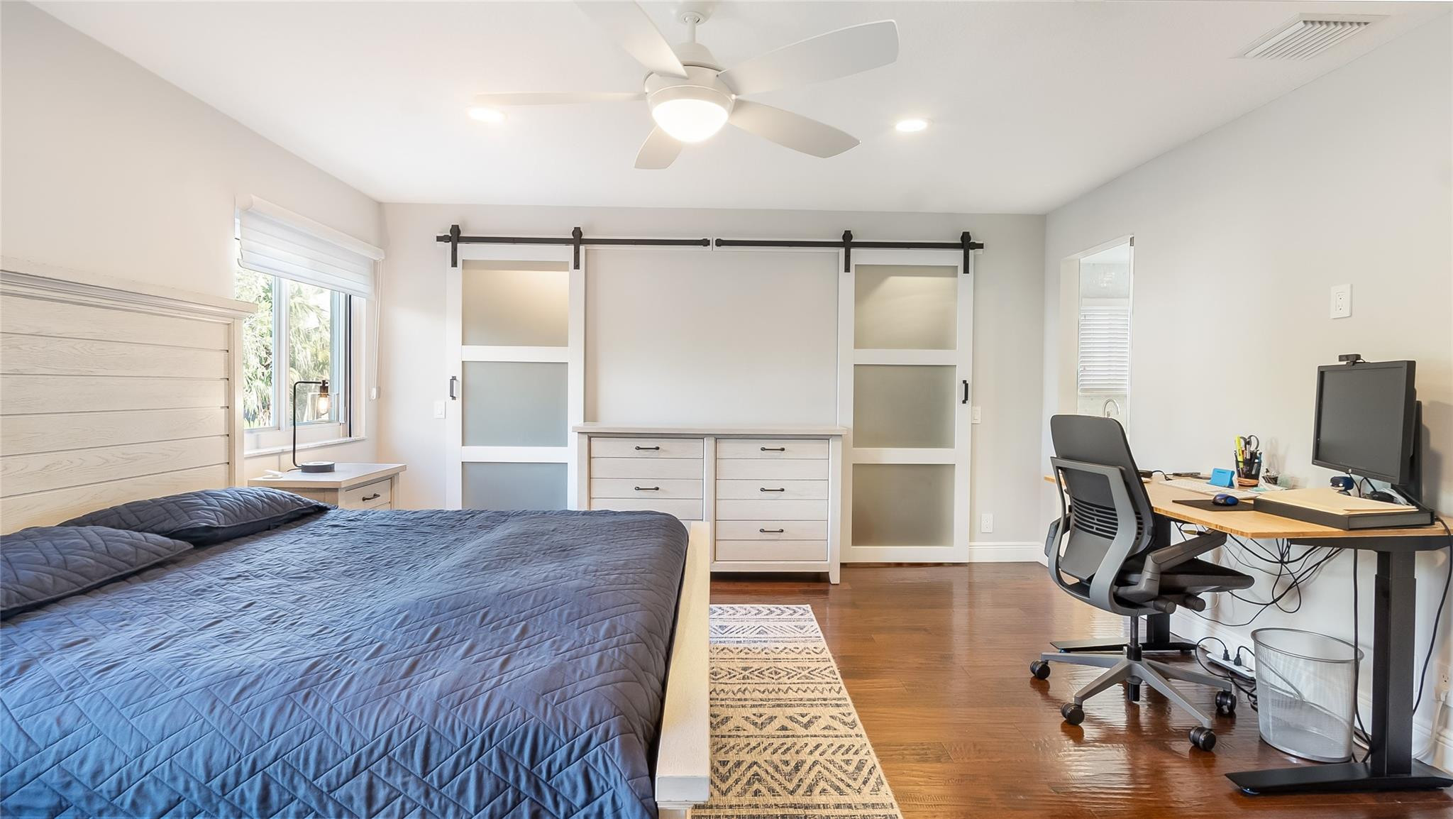 1308 Chenille Cir