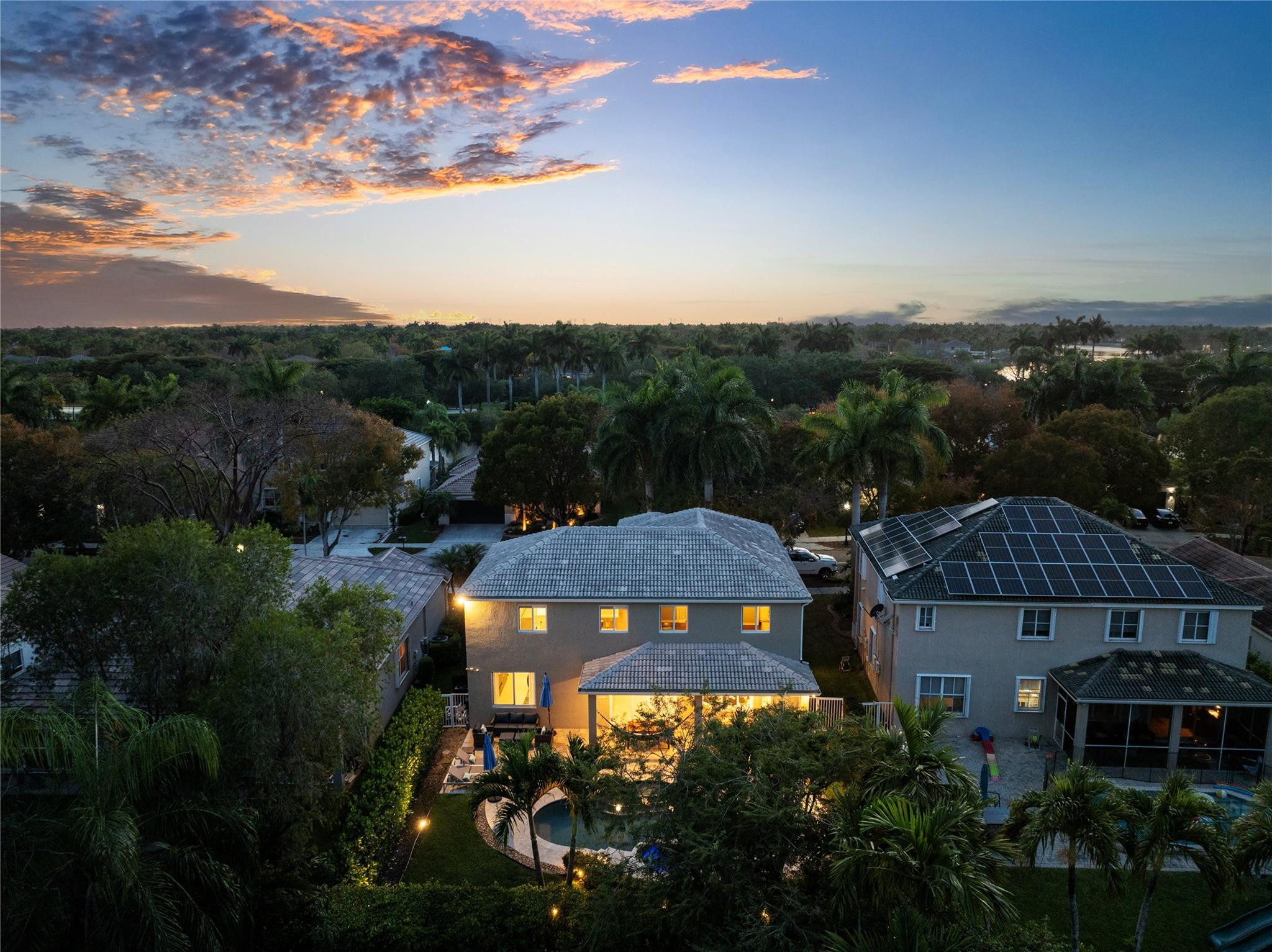 1308 Chenille Cir