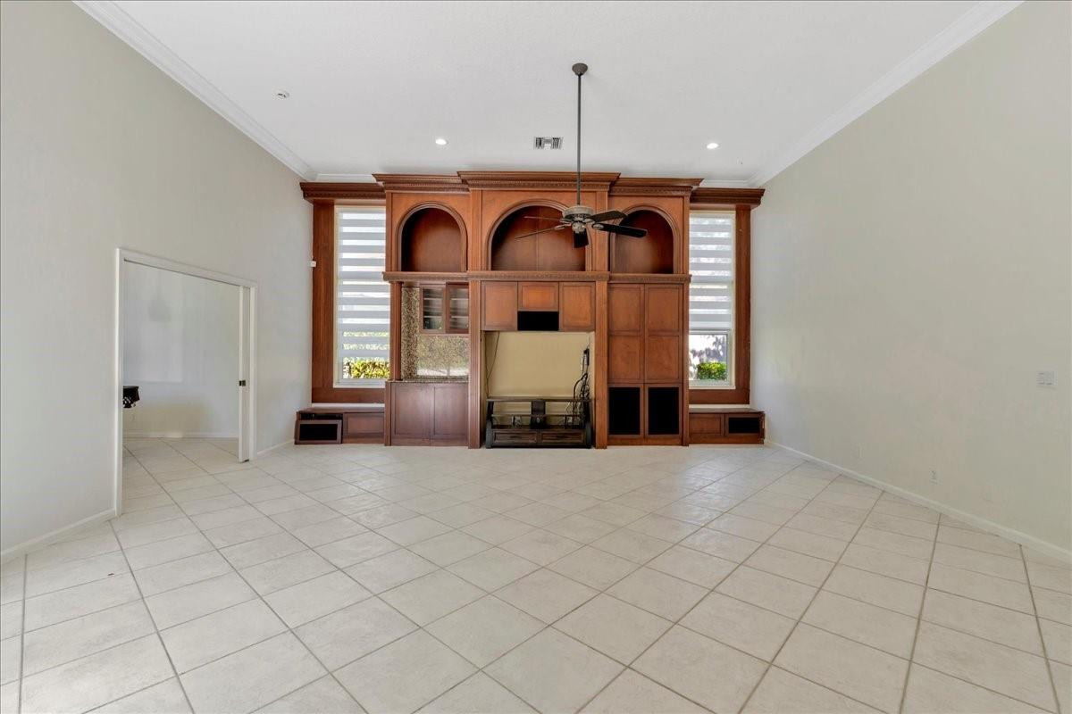 2494 Princeton Ct