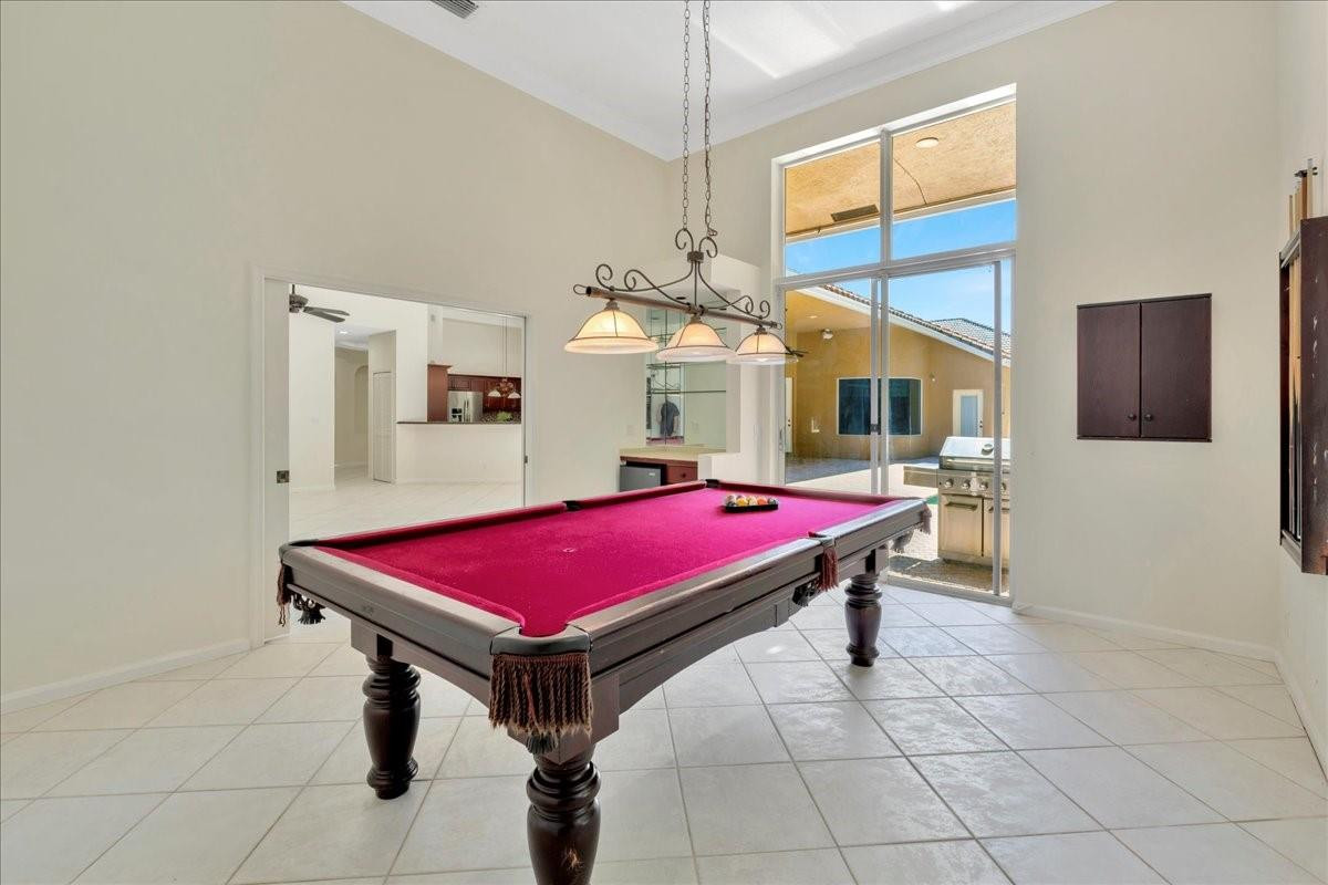 2494 Princeton Ct