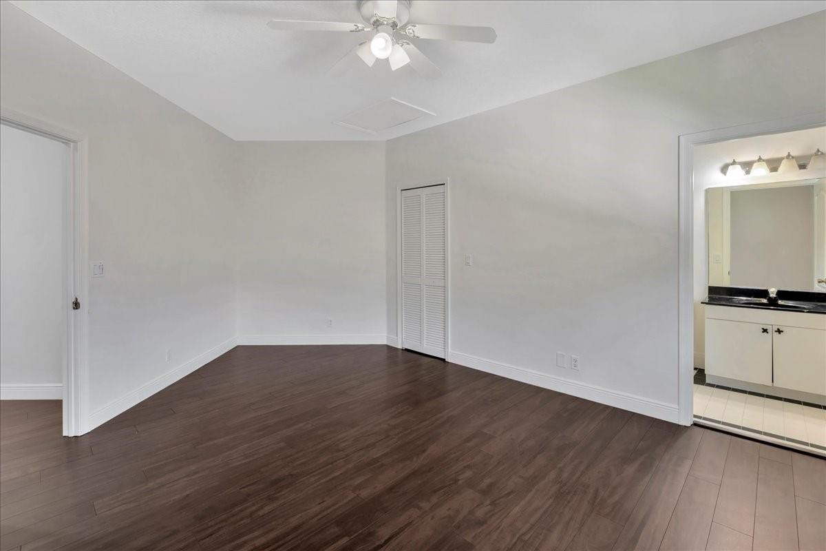 2494 Princeton Ct