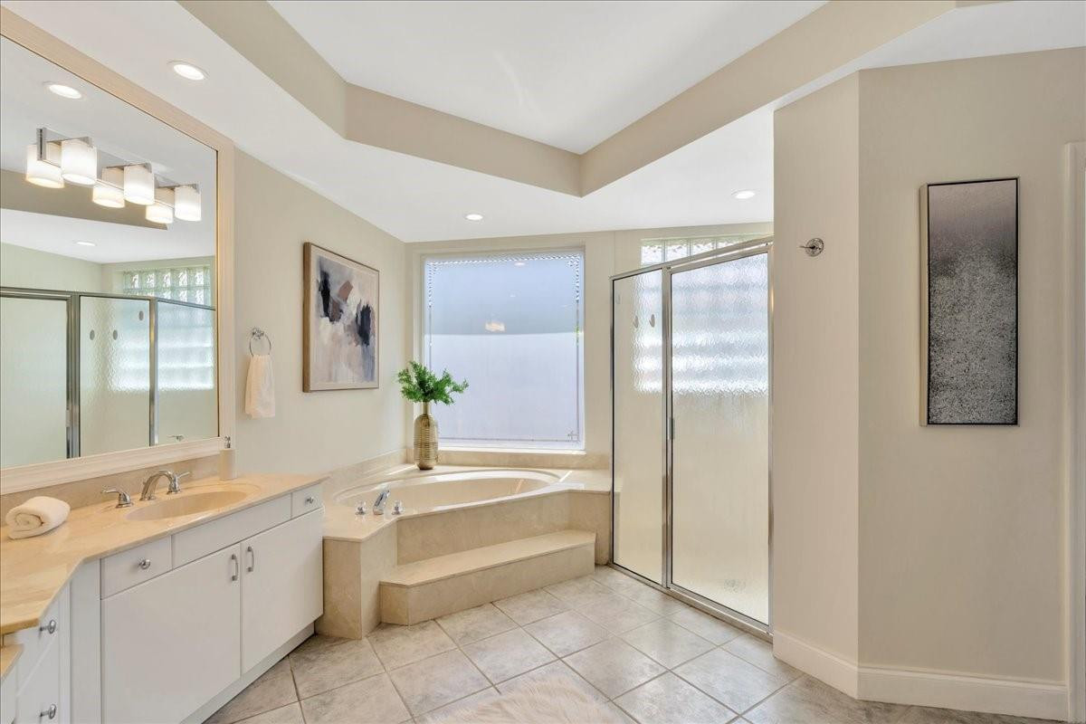 2494 Princeton Ct
