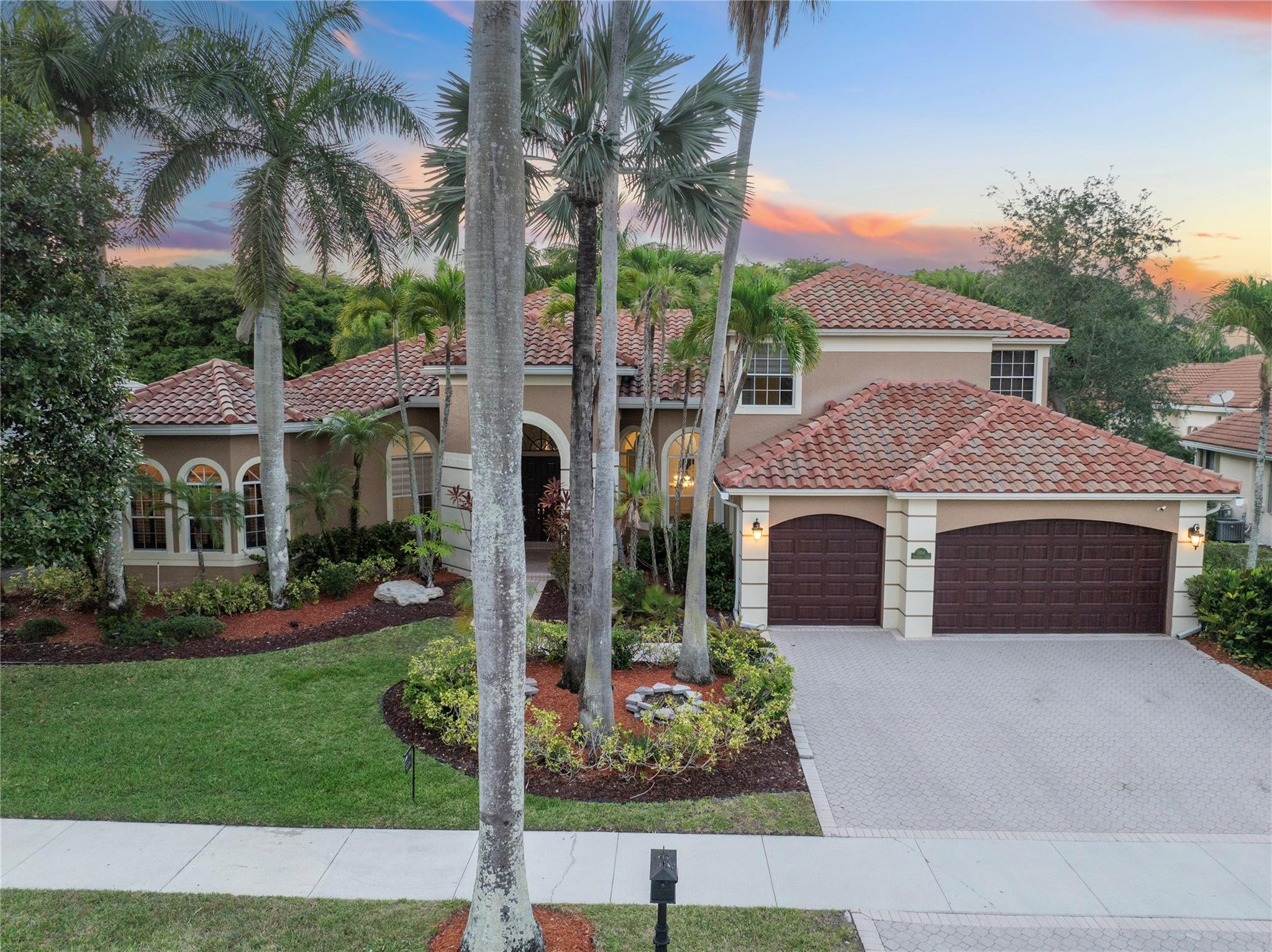 2494 Princeton Ct