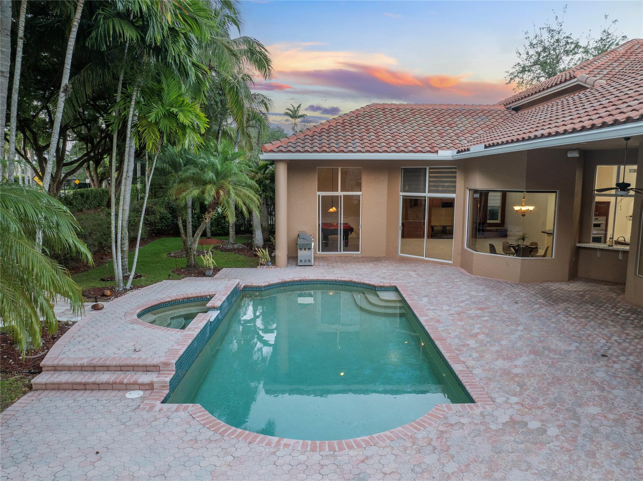2494 Princeton Ct