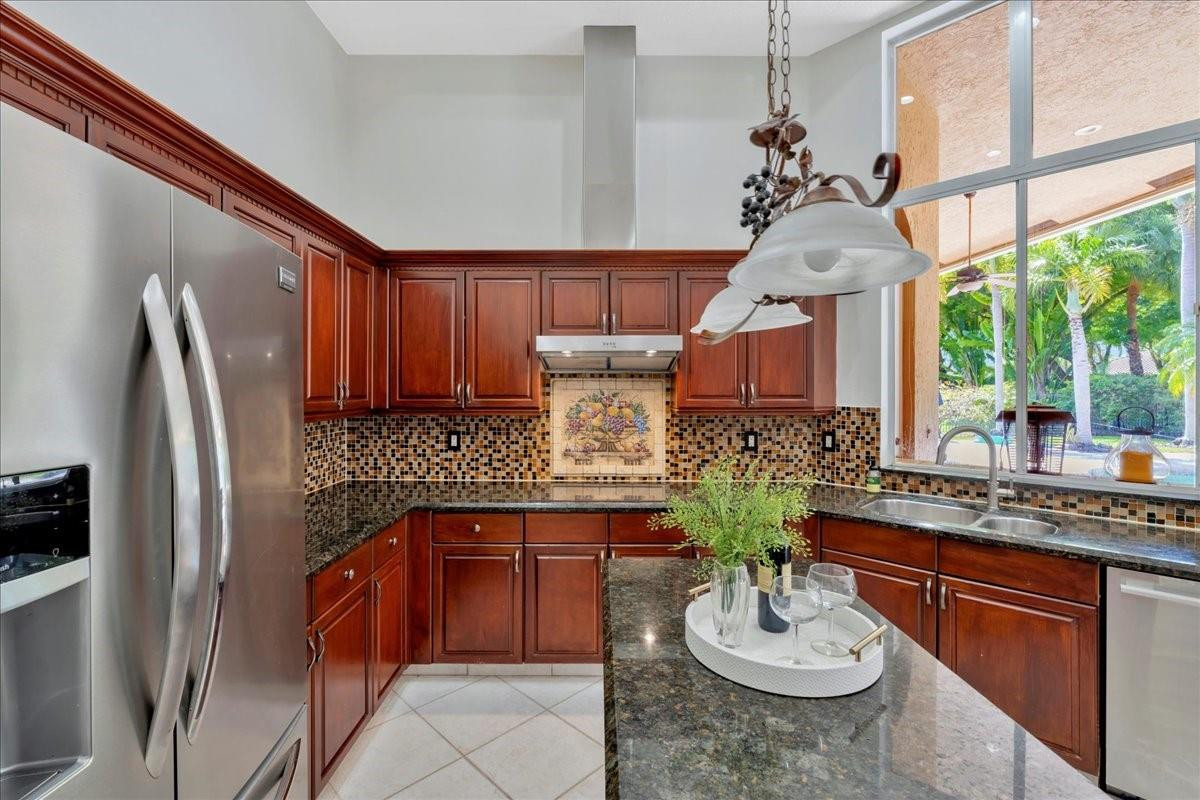 2494 Princeton Ct