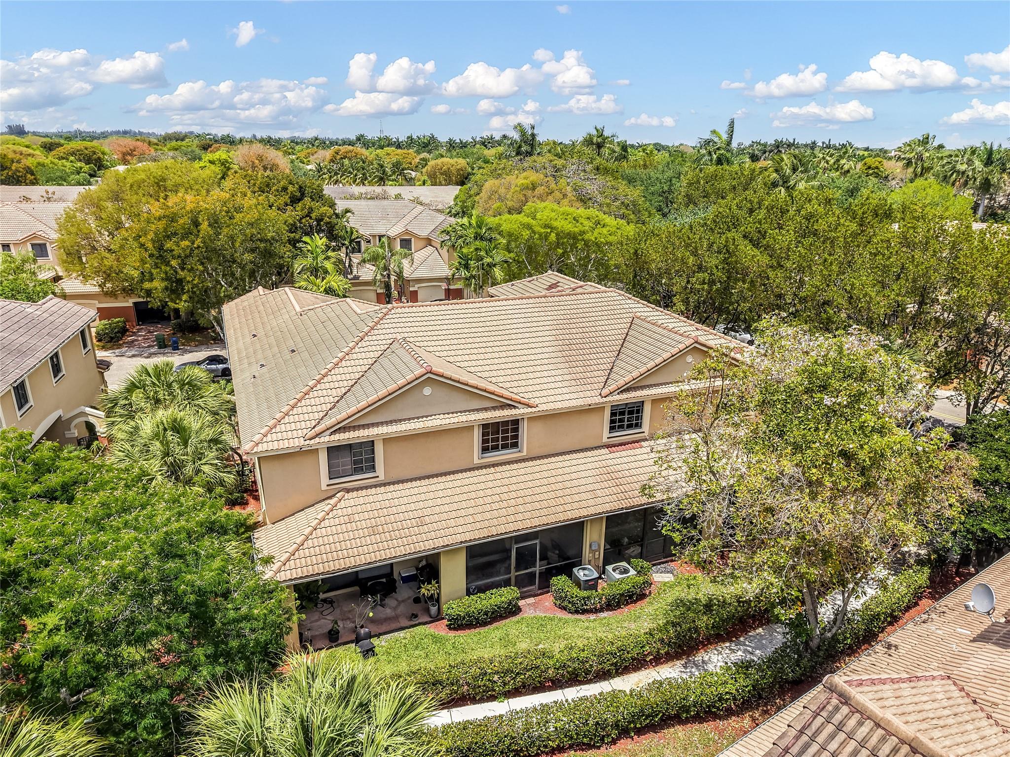 4204 Vineyard Cir