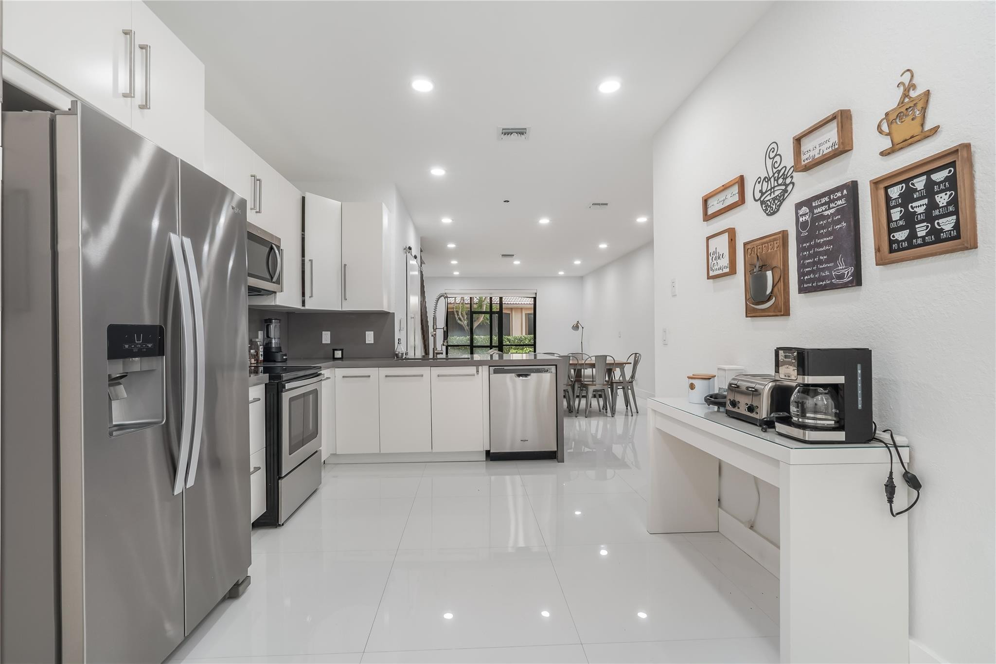 4204 Vineyard Cir