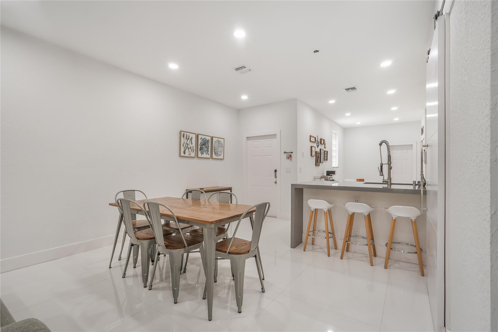 4204 Vineyard Cir