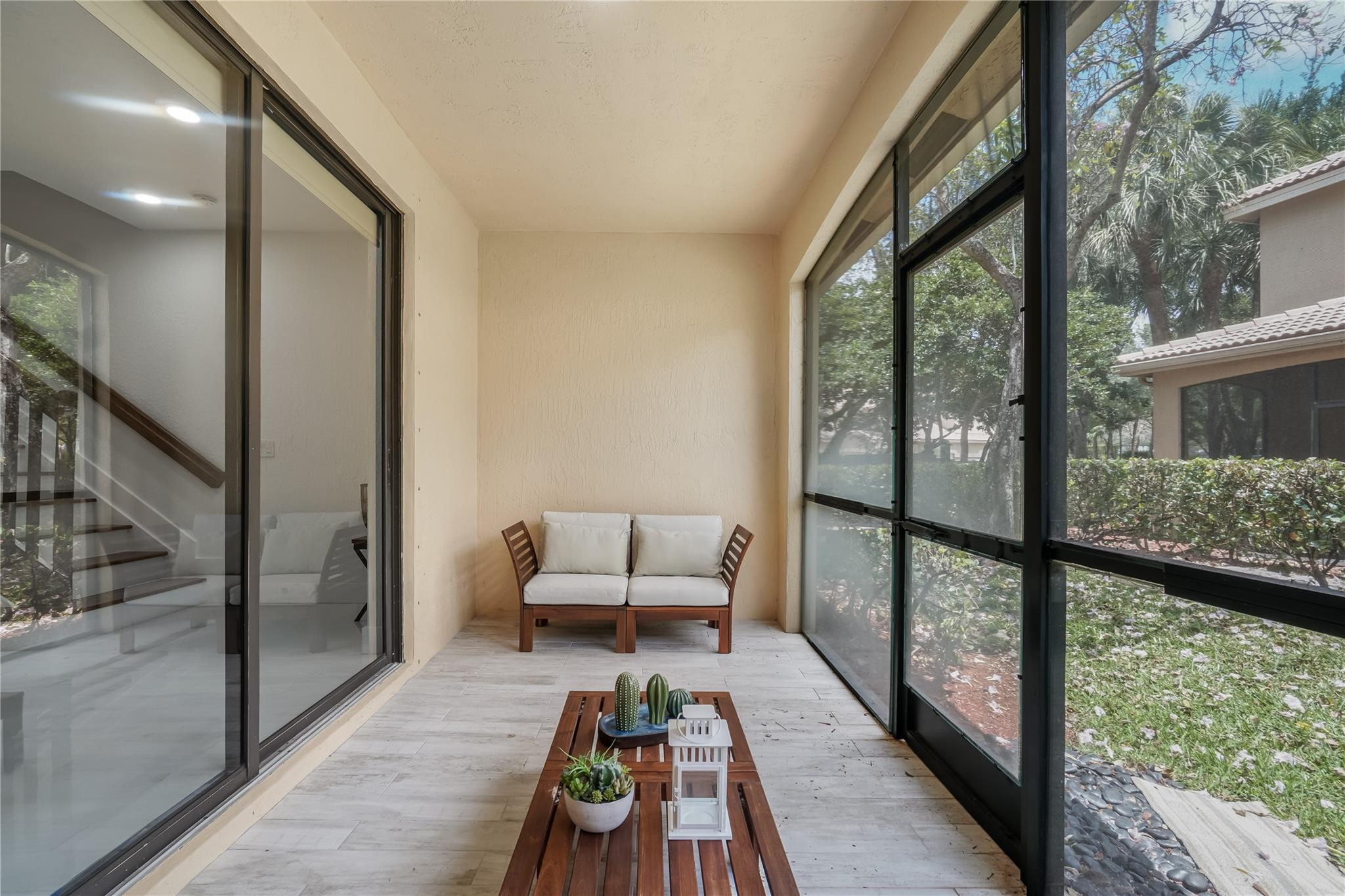 4204 Vineyard Cir