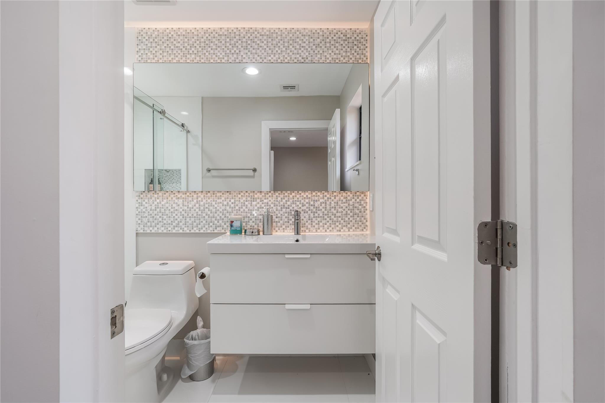 4204 Vineyard Cir