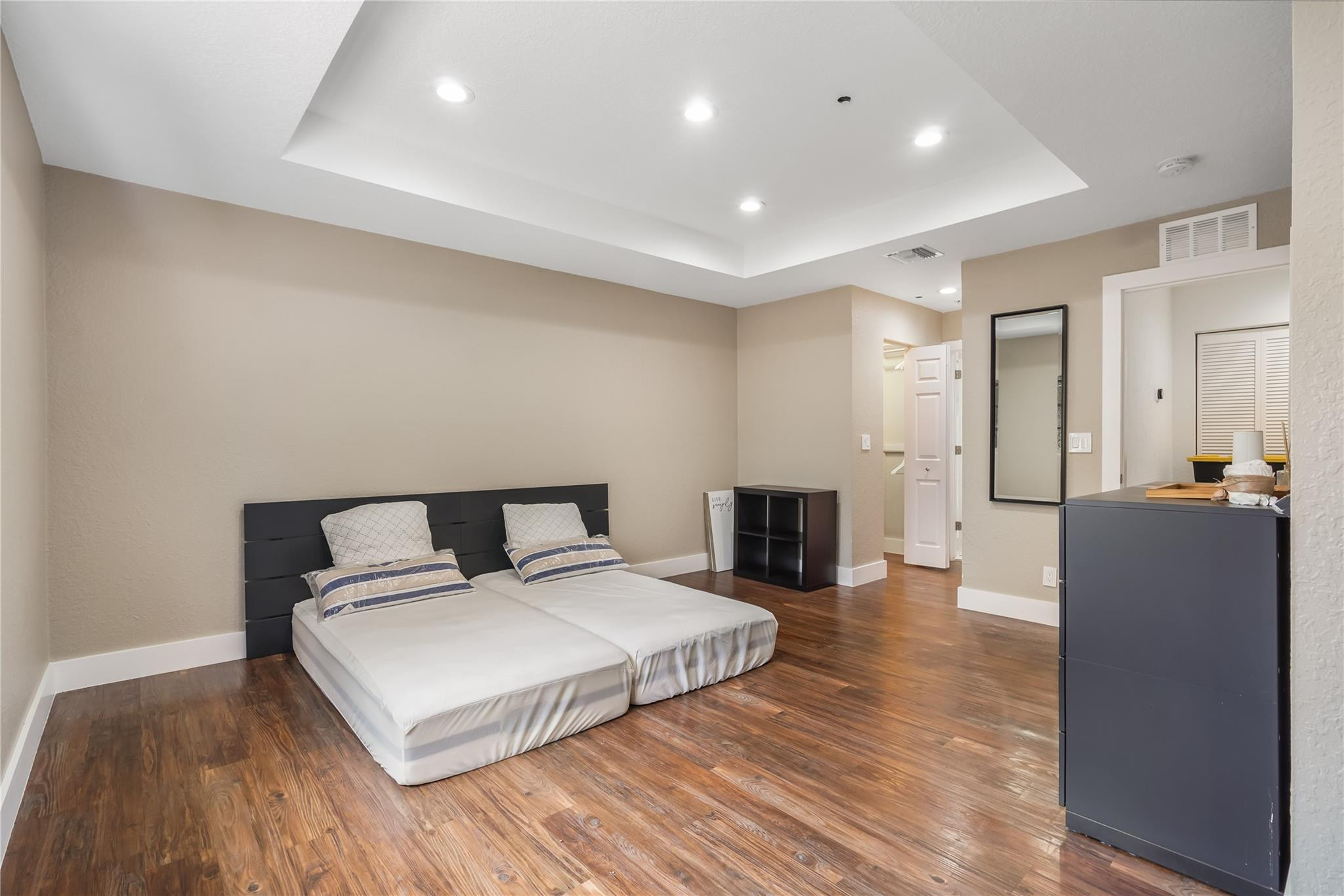 4204 Vineyard Cir