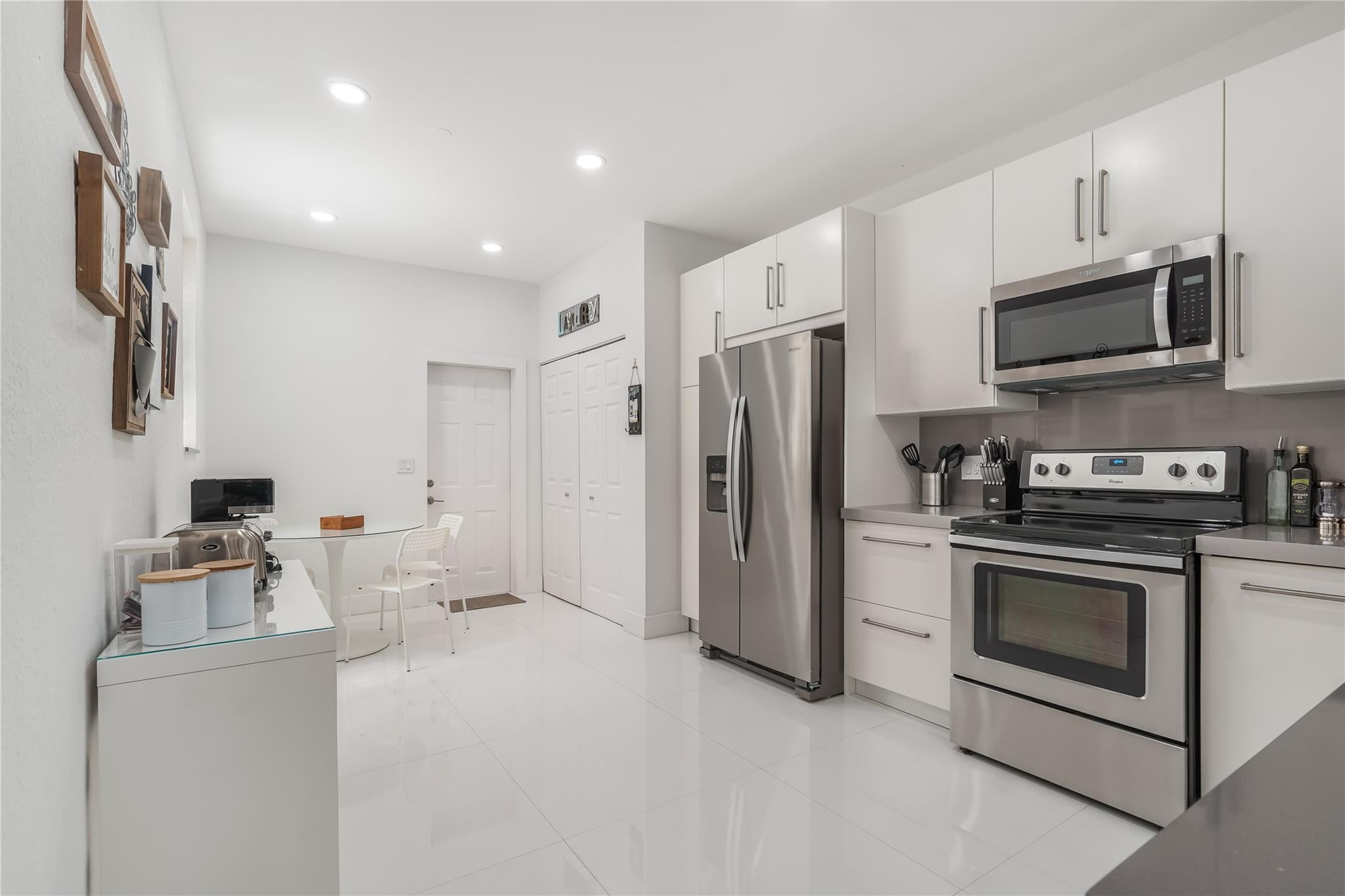4204 Vineyard Cir
