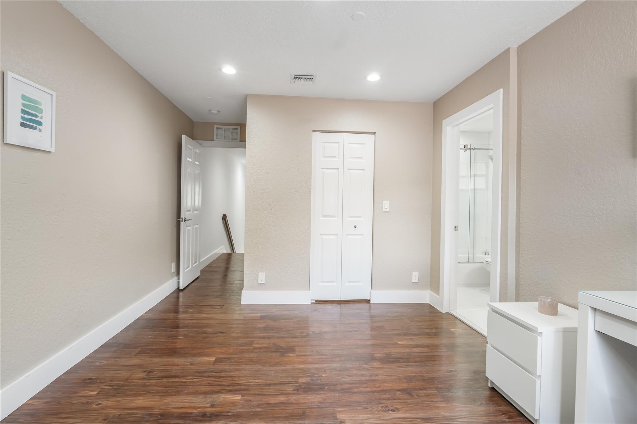 4204 Vineyard Cir