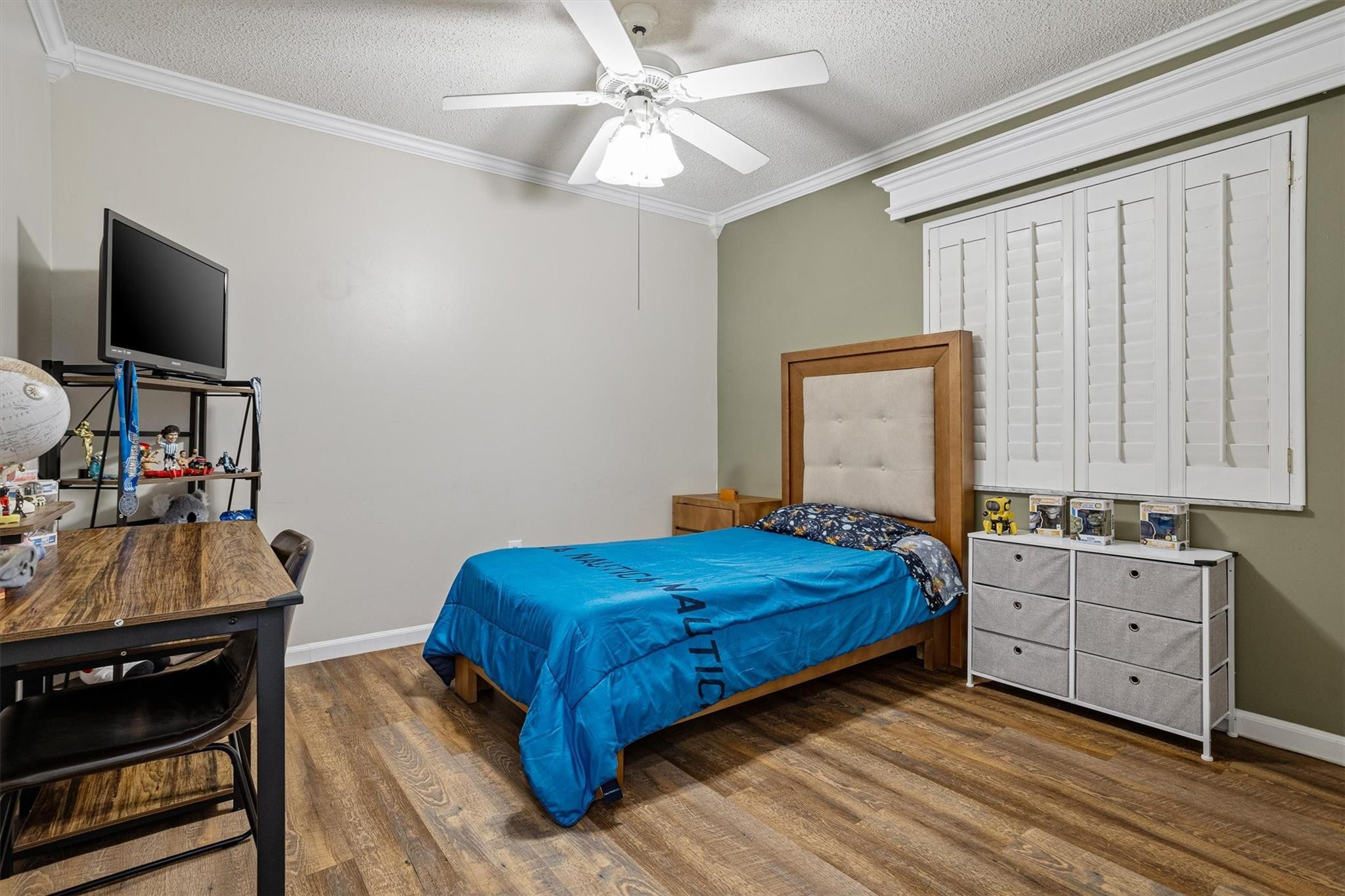 21111 Escondido Way