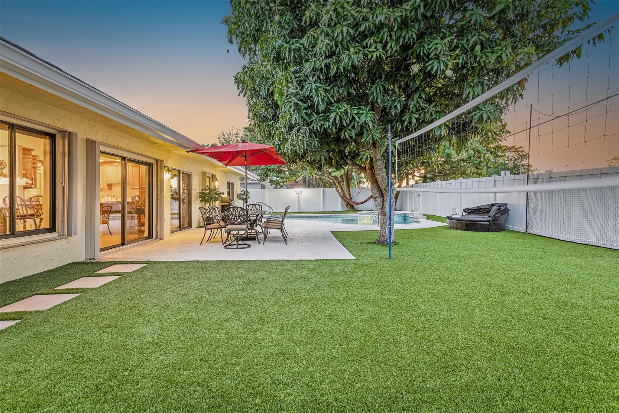21111 Escondido Way