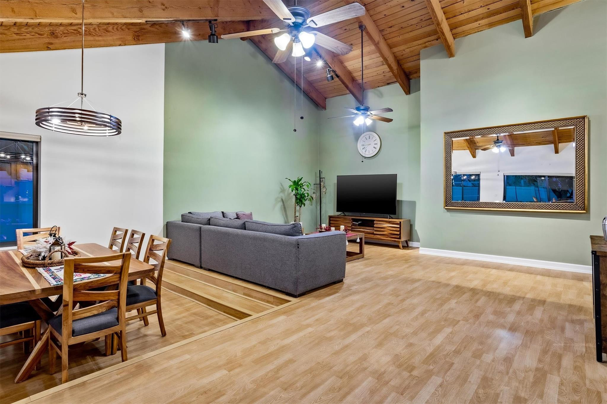 21111 Escondido Way