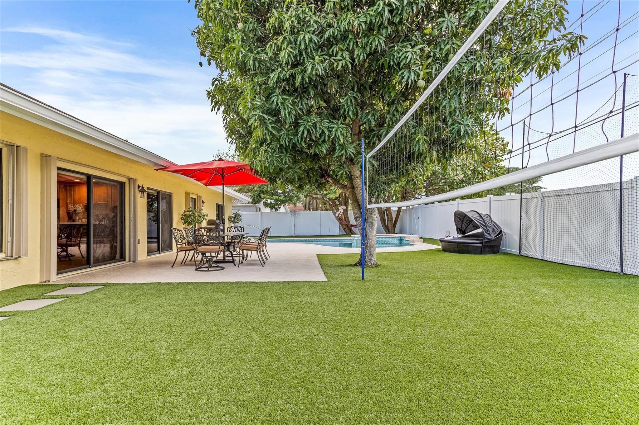 21111 Escondido Way