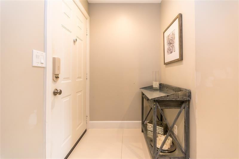830 Sorrento Dr 830