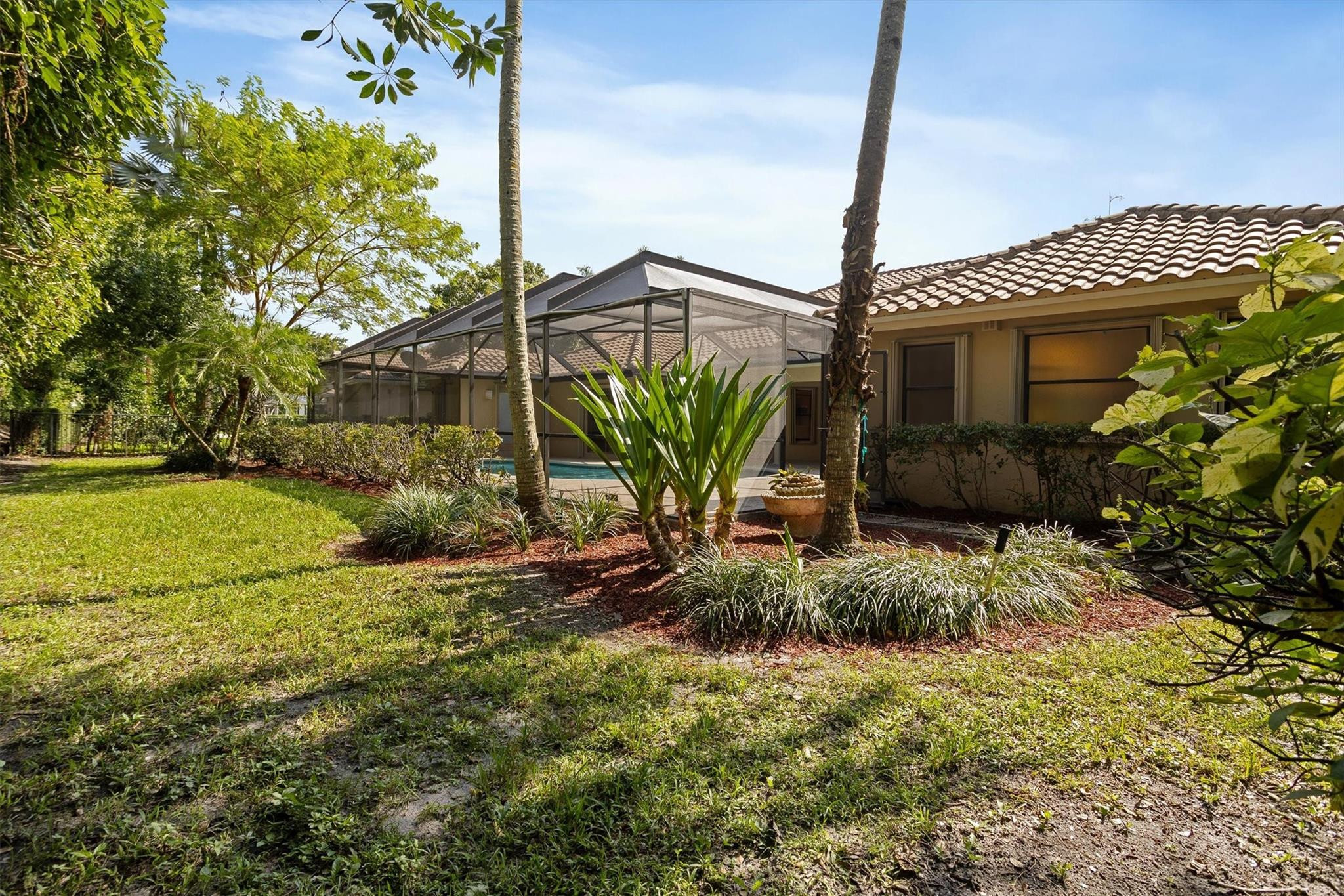 1280 MANOR CT