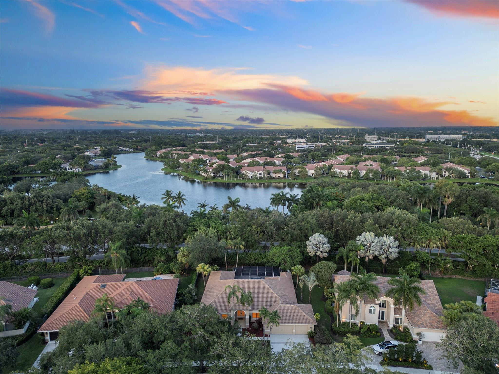 1280 MANOR CT
