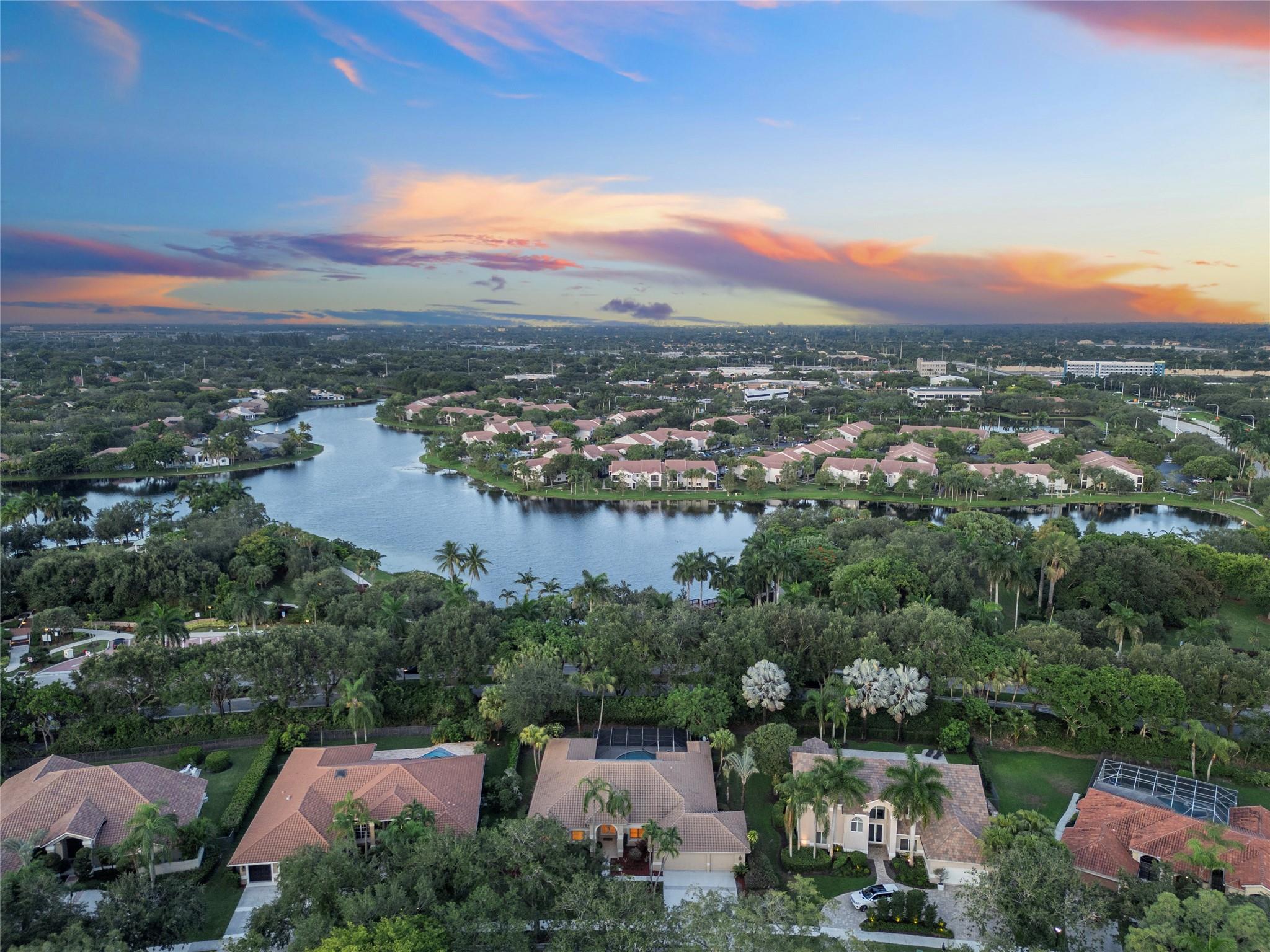 1280 MANOR CT
