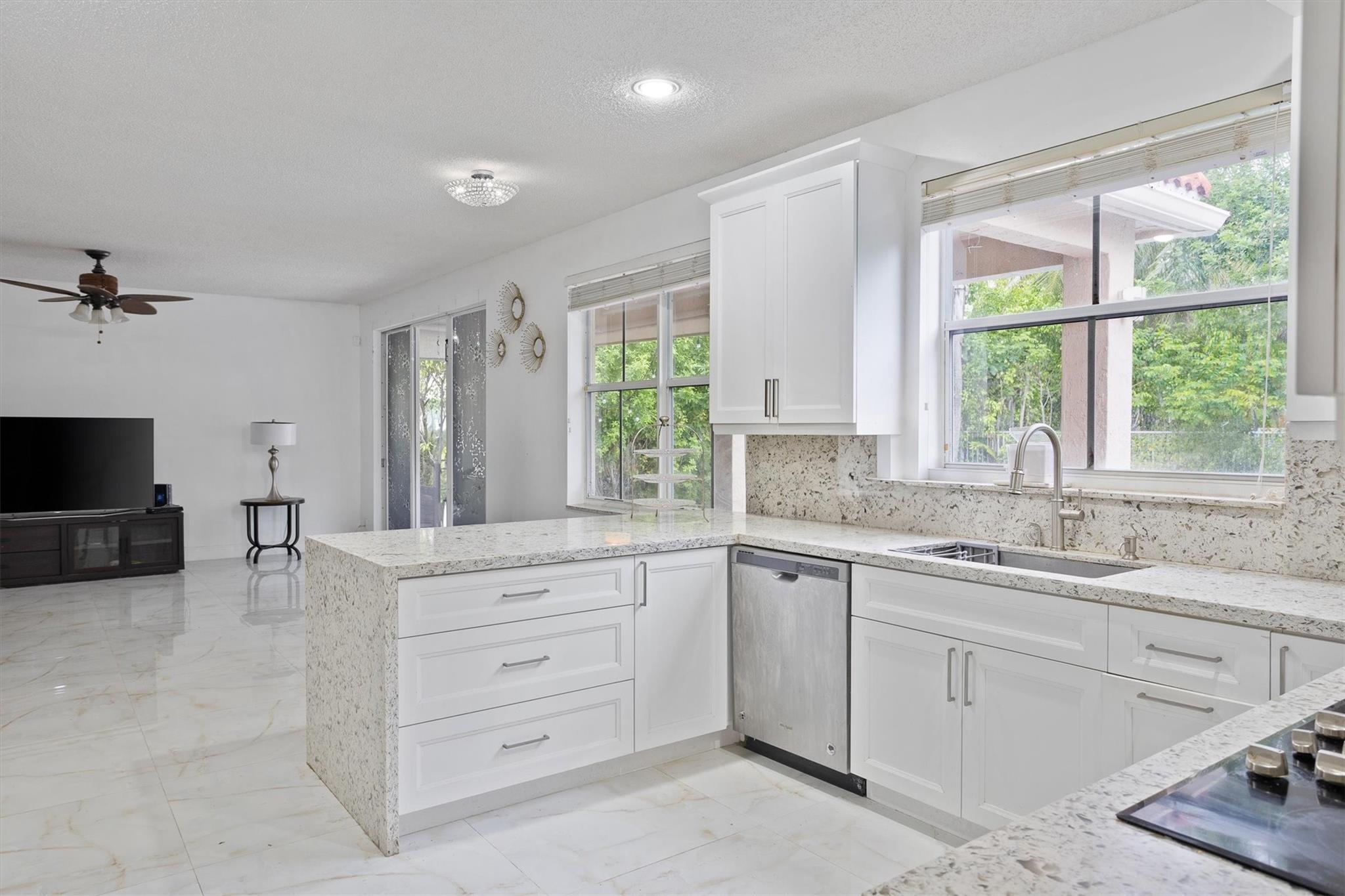4113 Staghorn Ln