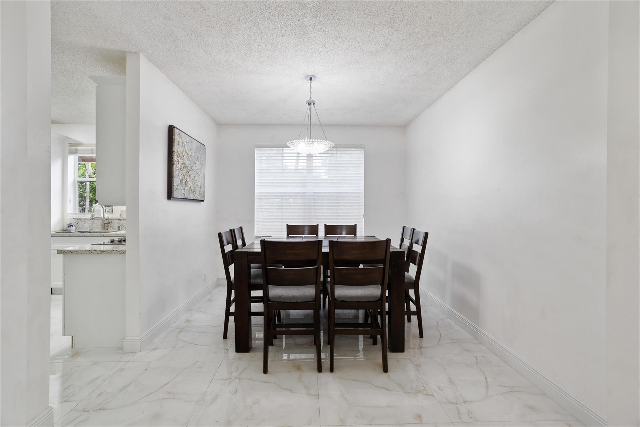 4113 Staghorn Ln