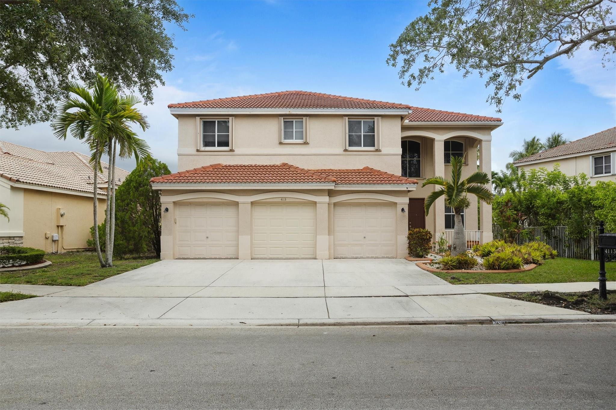 4113 Staghorn Ln