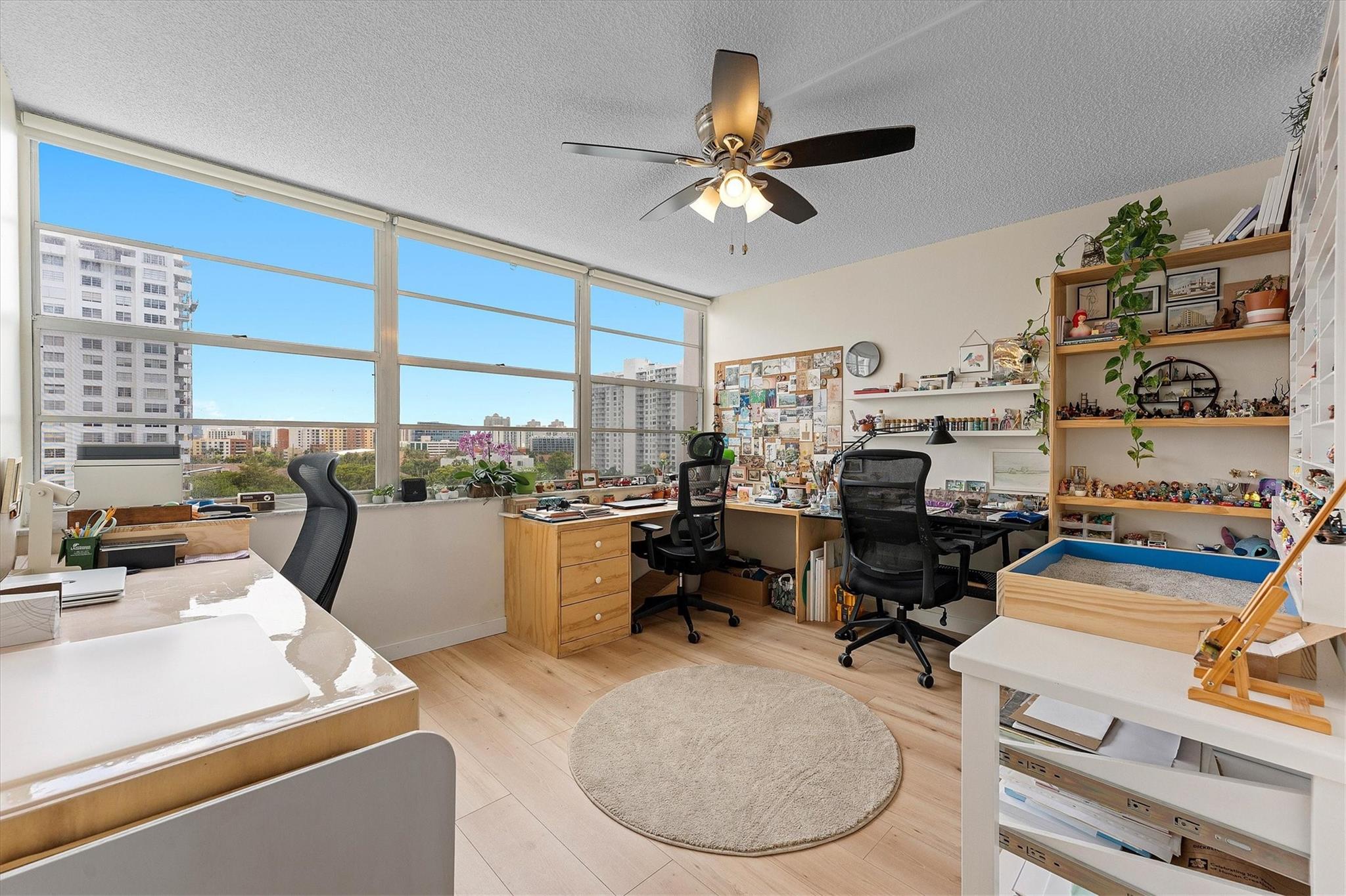 18081 Biscayne Blvd 902-4