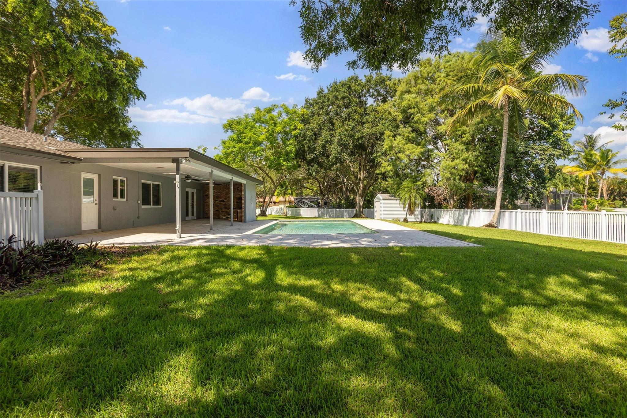 4000 SW 109th Ave