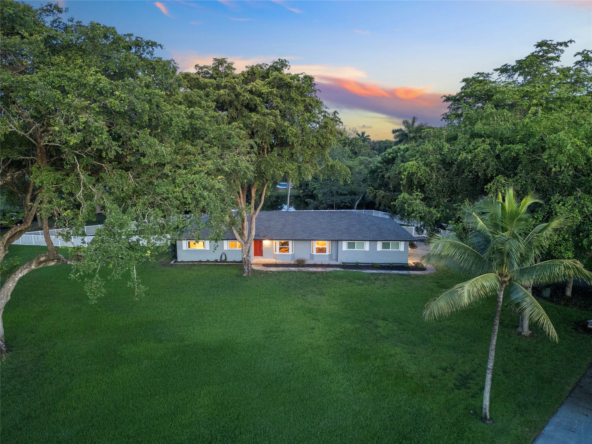 4000 SW 109th Ave