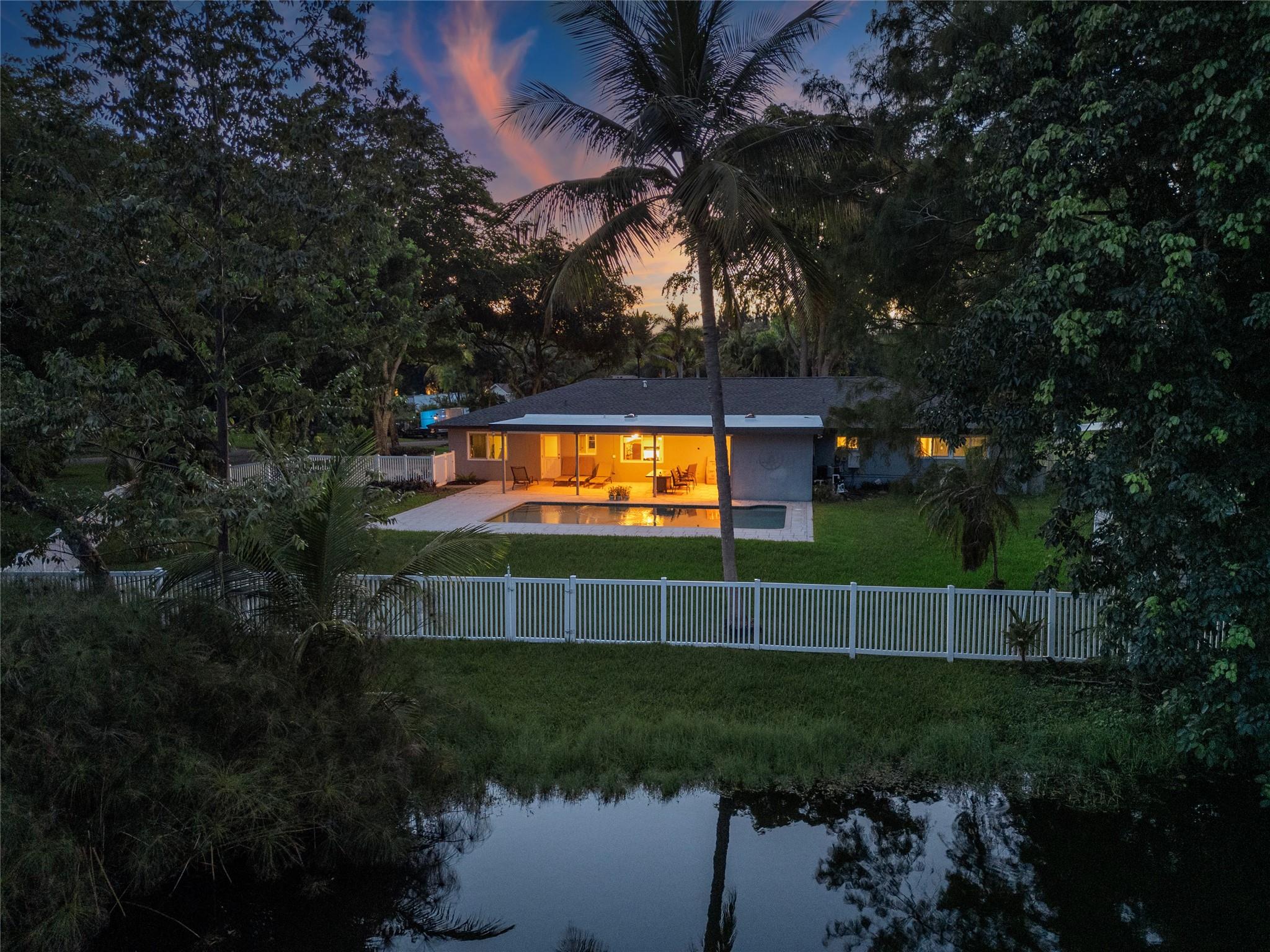 4000 SW 109th Ave