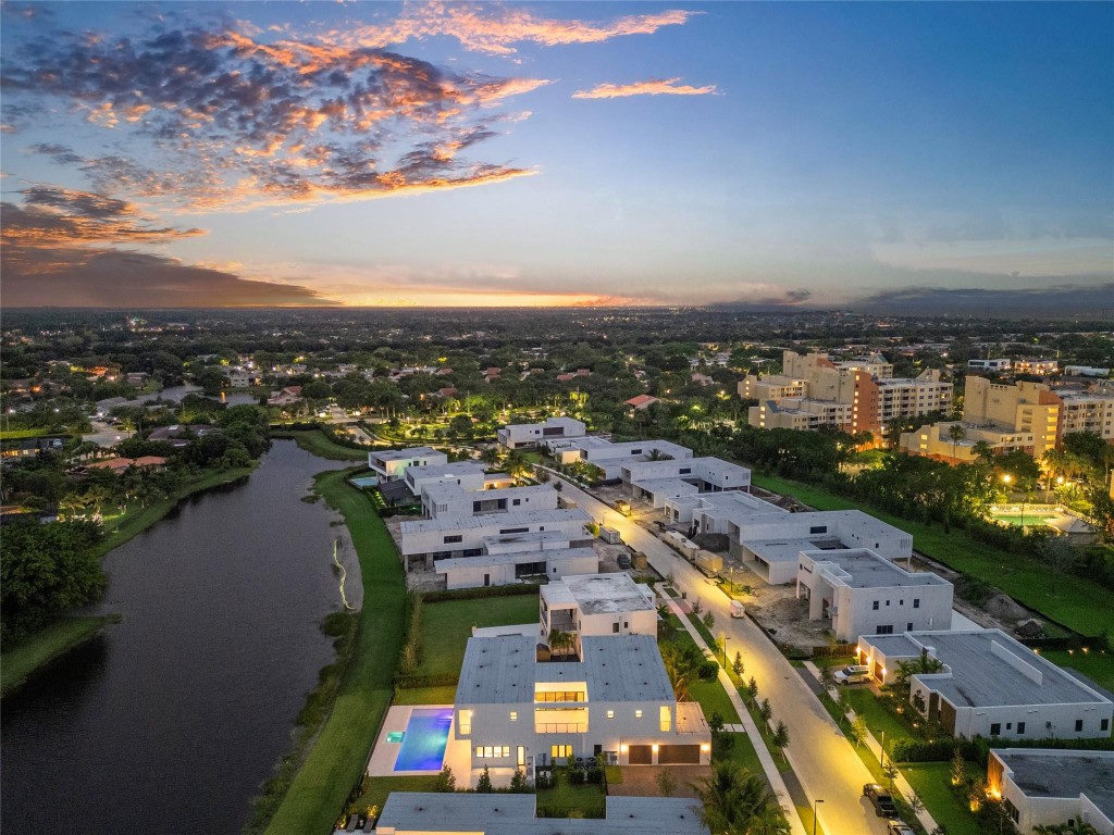 16722 S Botaniko Dr S