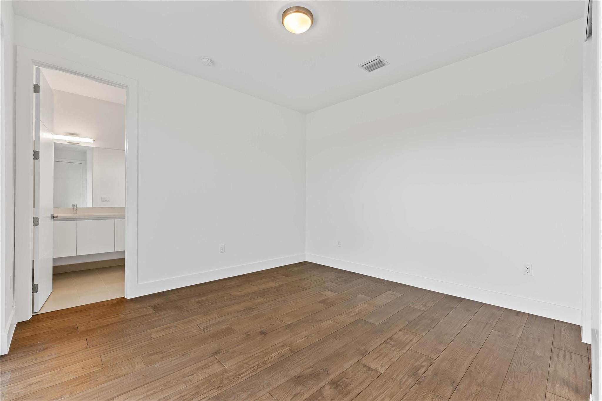 16722 S Botaniko Dr S