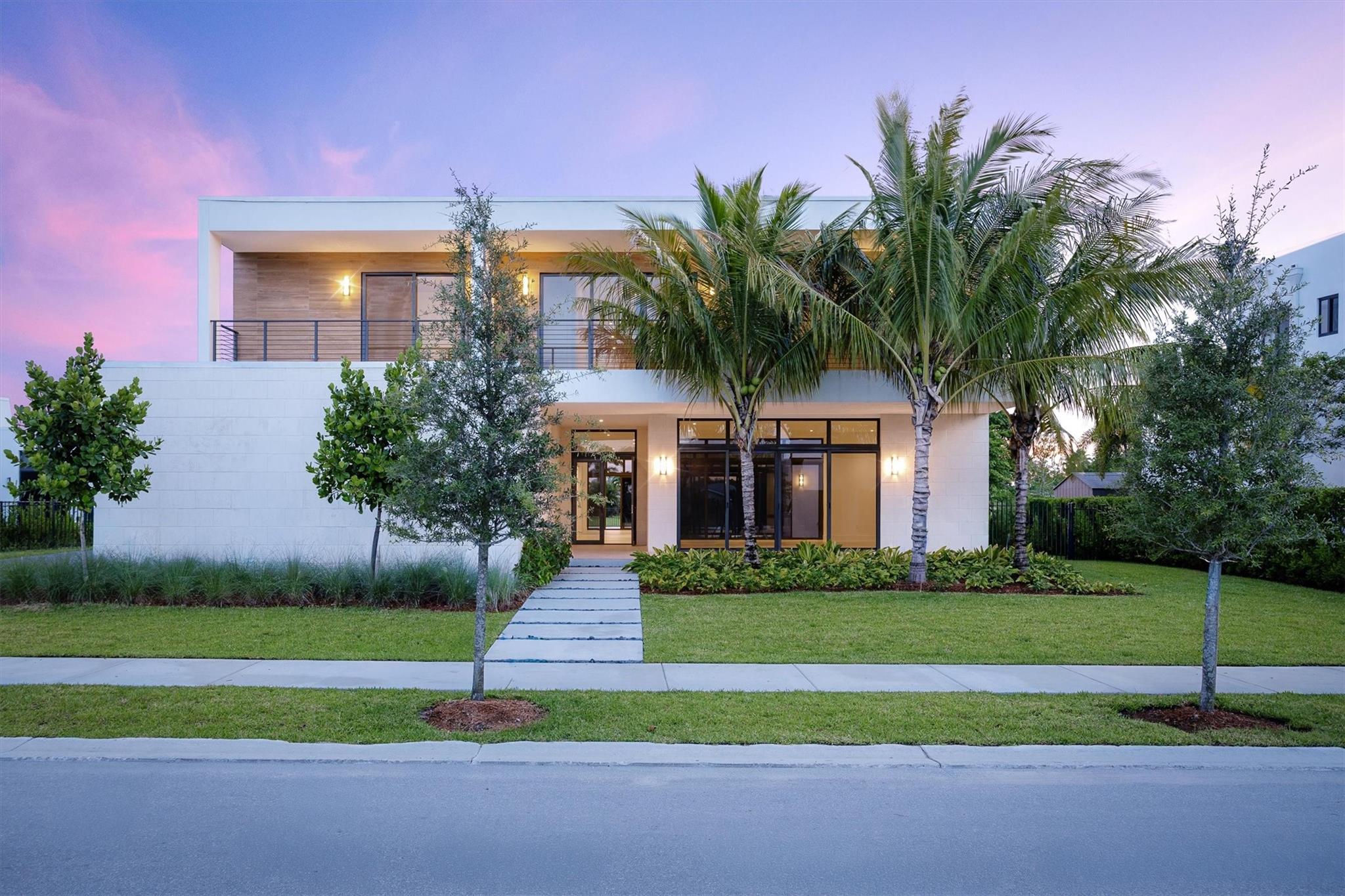 16722 S Botaniko Dr S