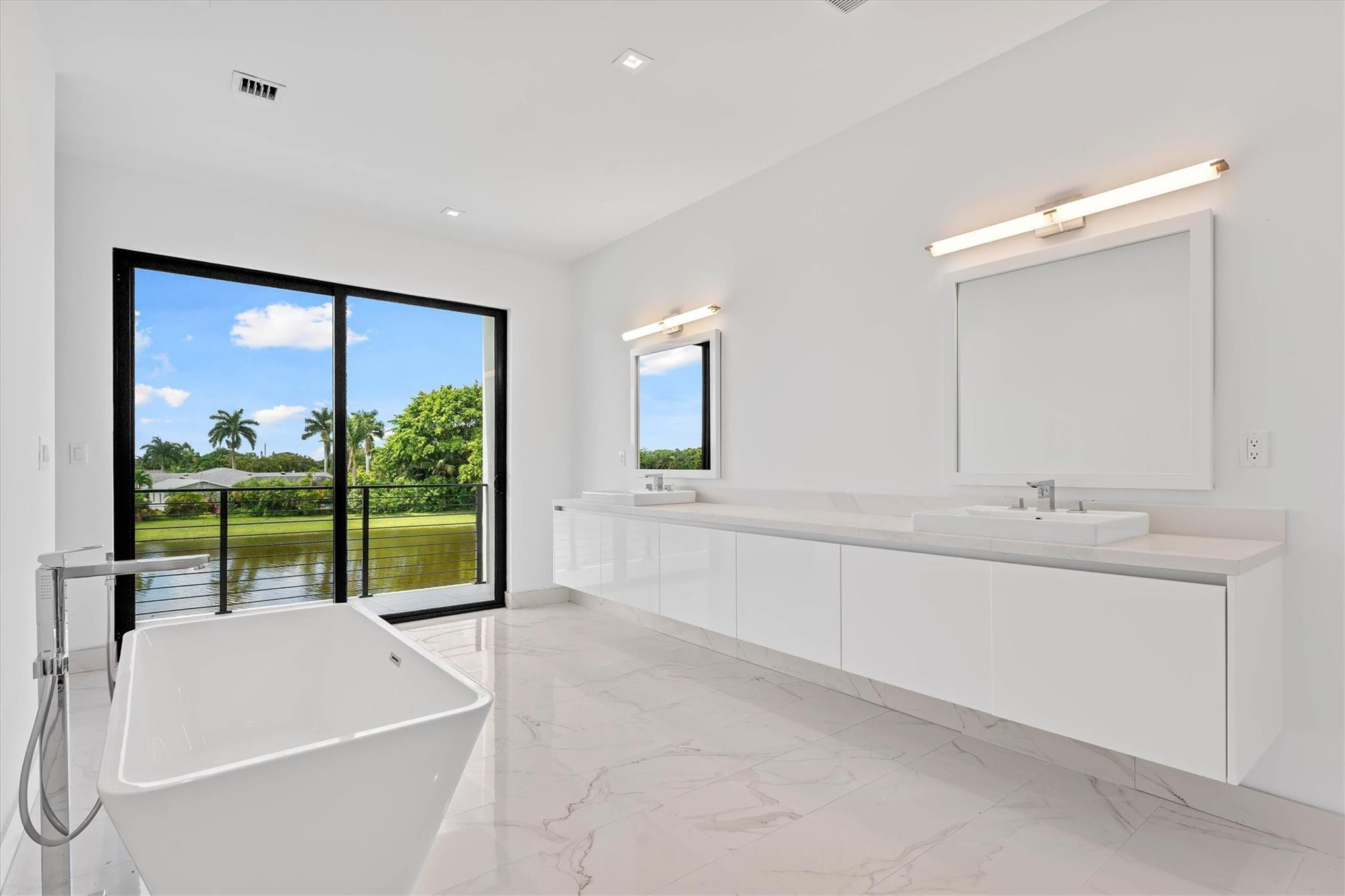 16722 S Botaniko Dr S