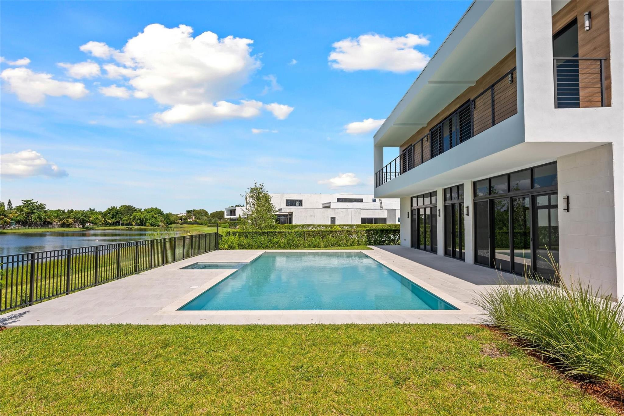 16722 S Botaniko Dr S