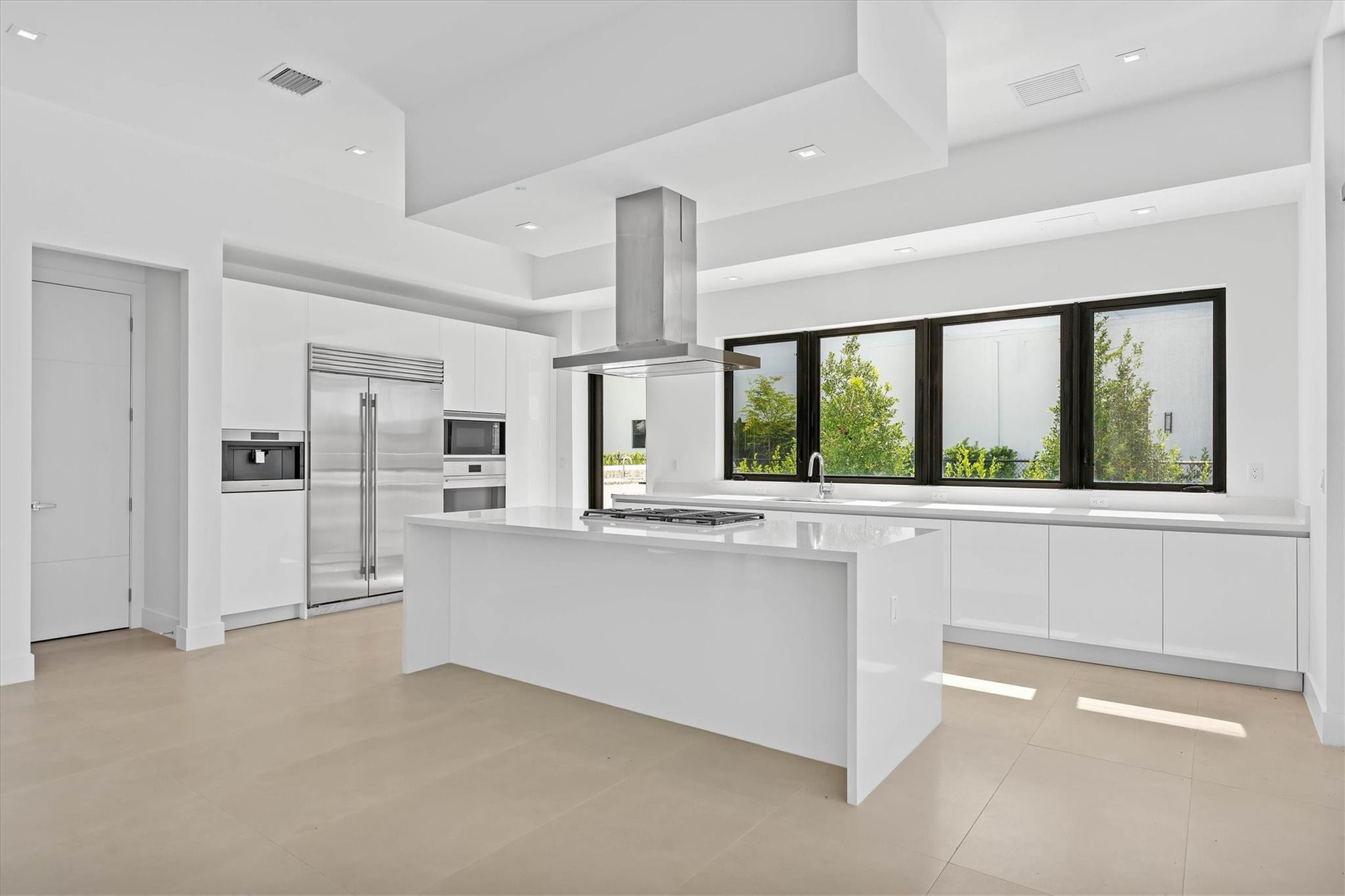 16722 S Botaniko Dr S