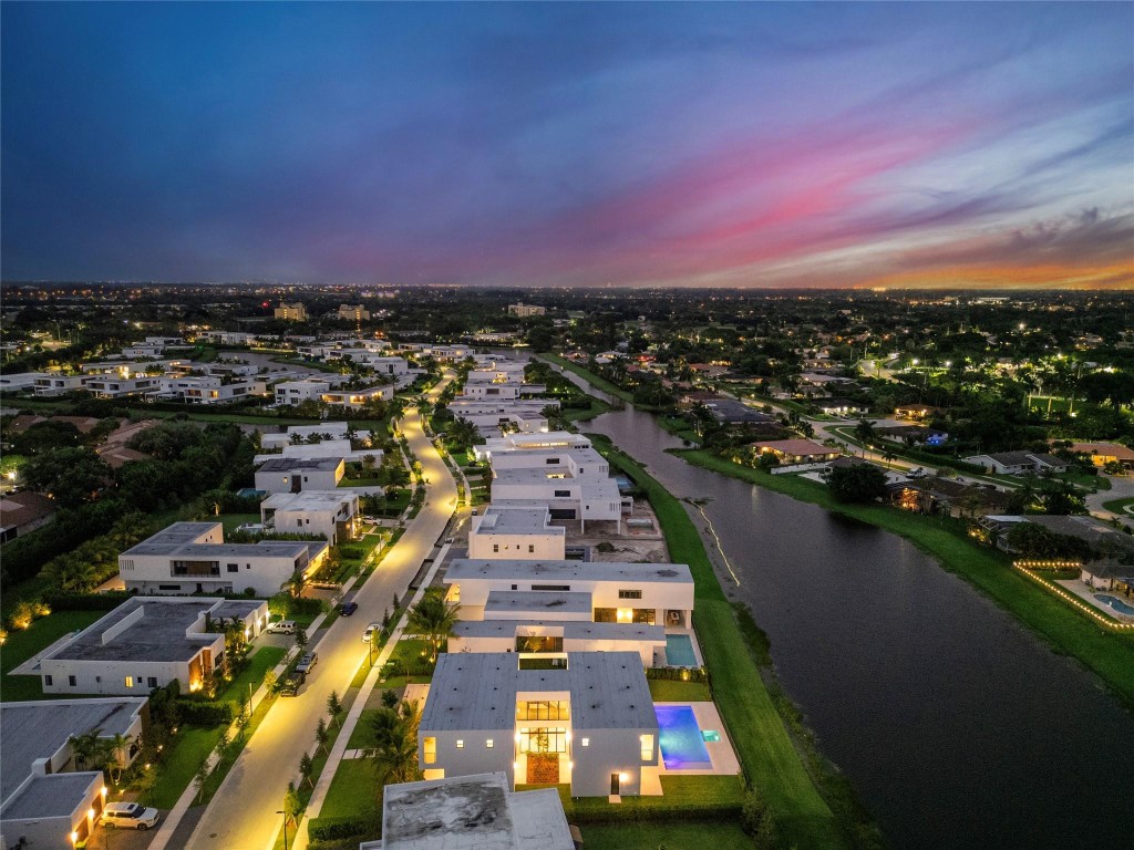 16722 S Botaniko Dr S