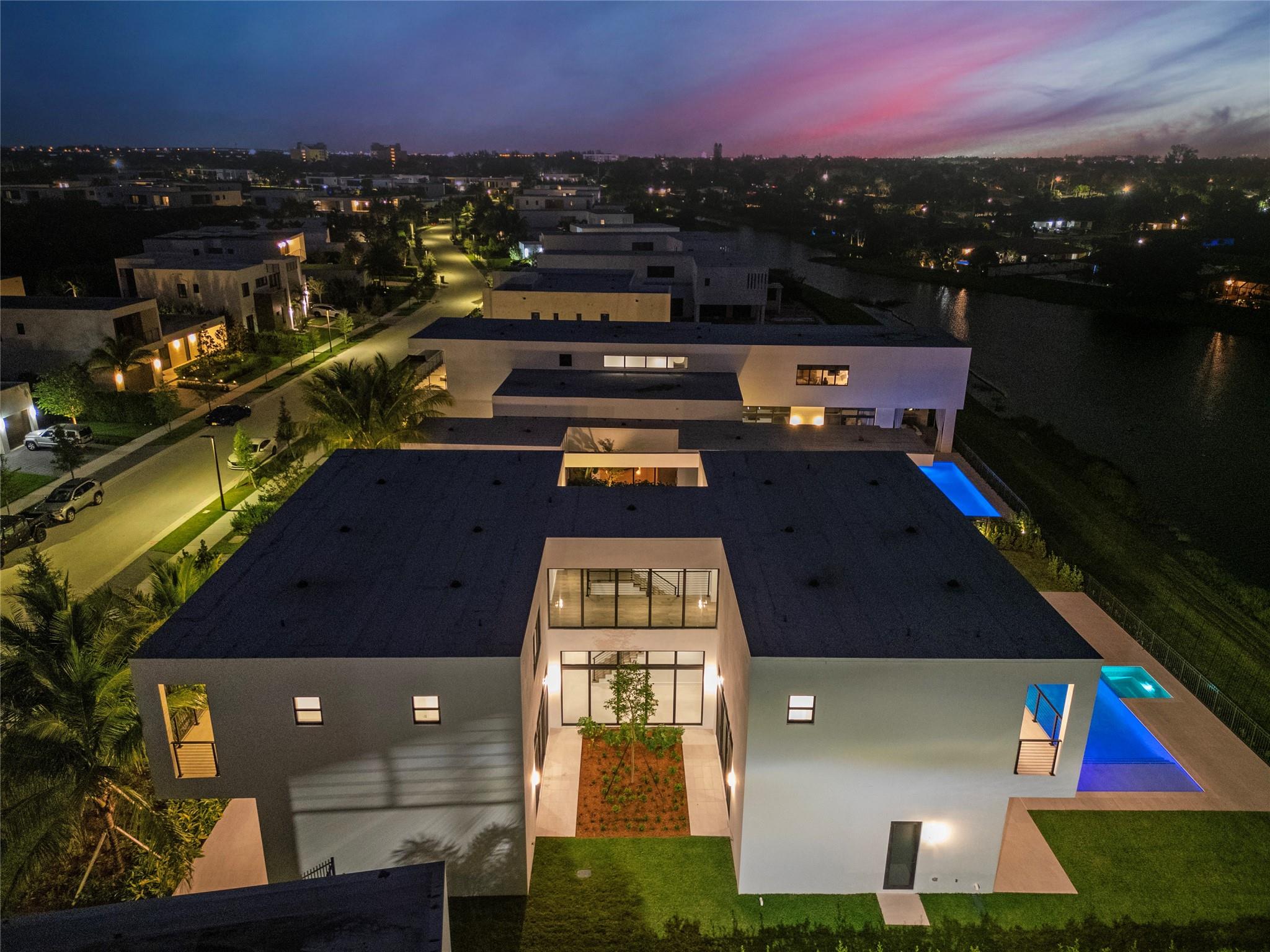 16722 S Botaniko Dr S