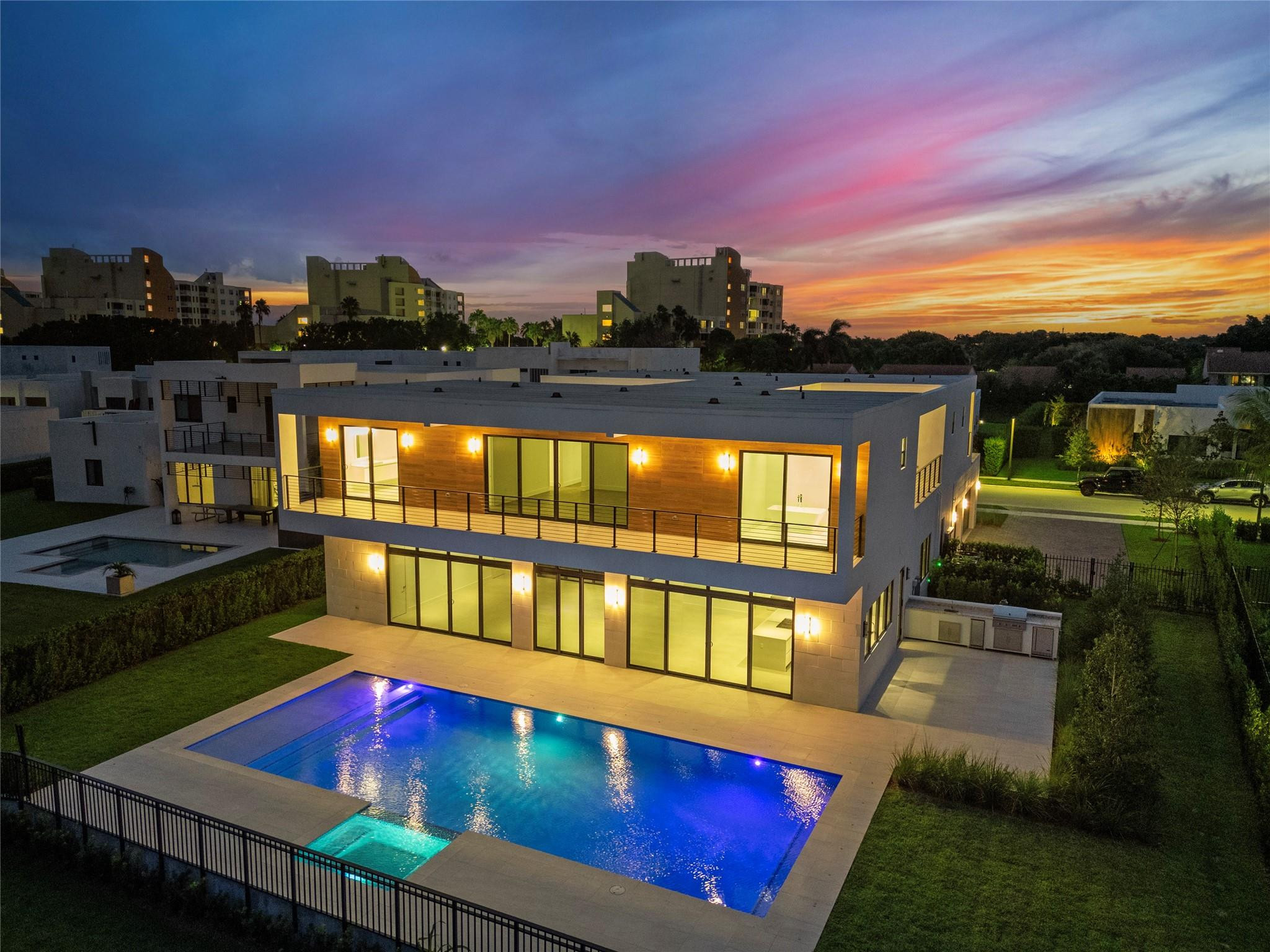 16722 S Botaniko Dr S