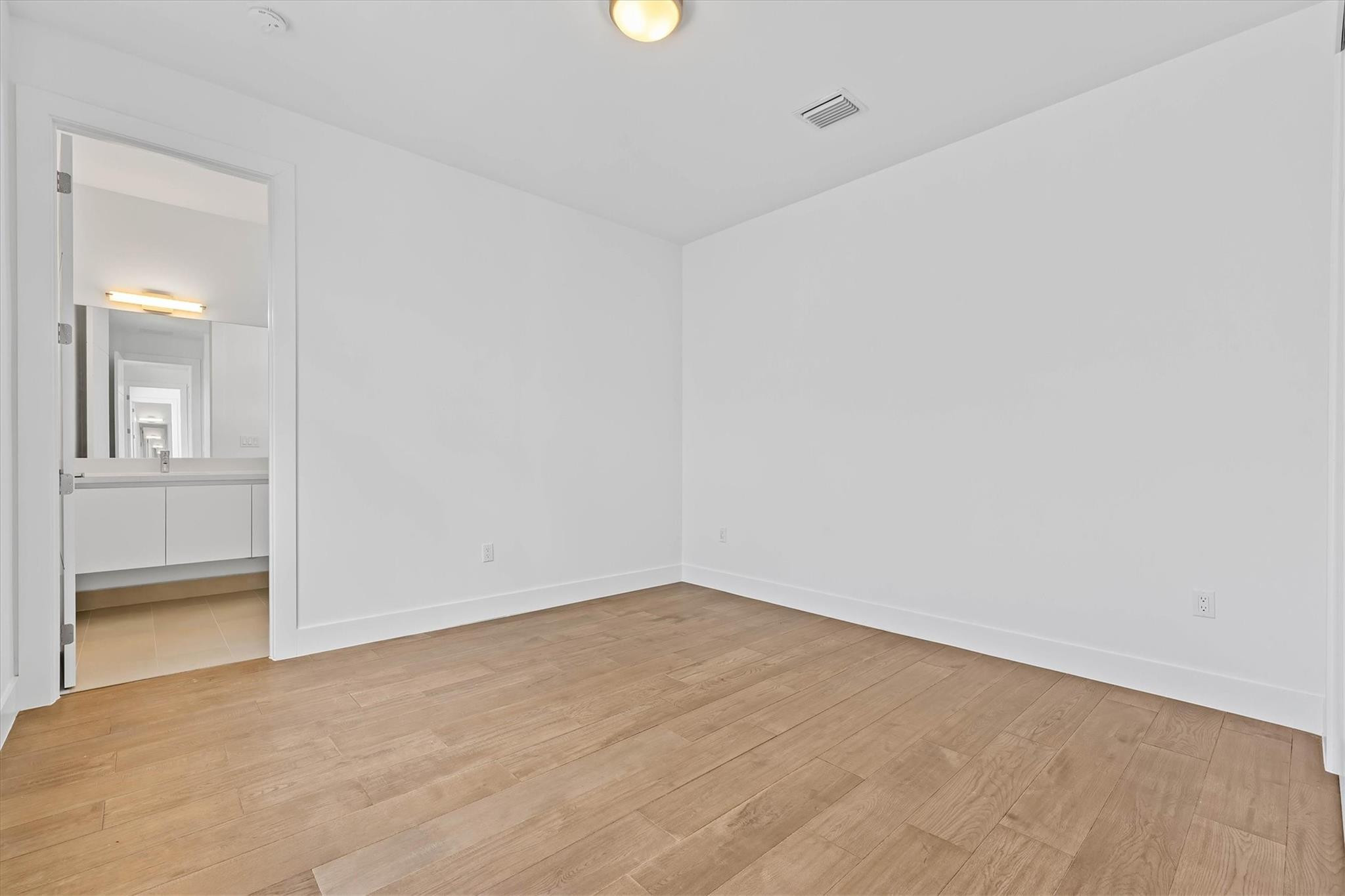 16722 S Botaniko Dr S